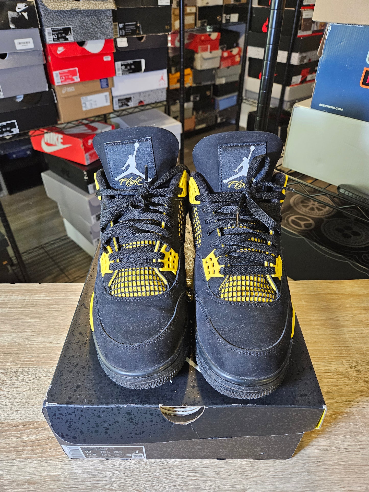 Size 10 - AJ 4 Retro Mid Thunder