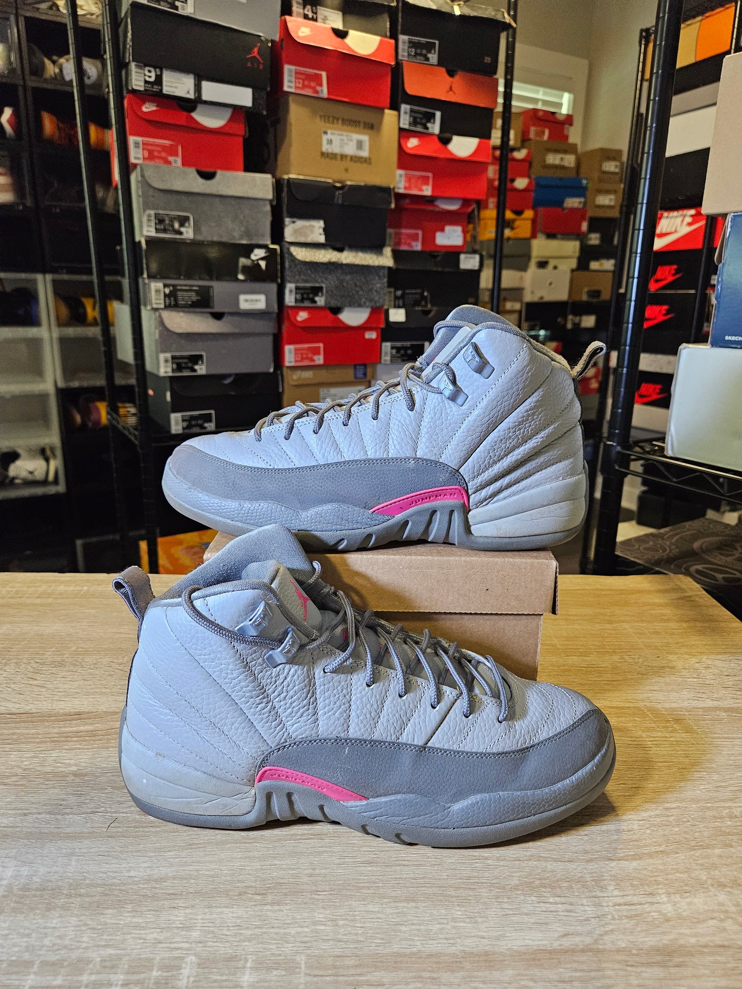 Size 9.5 - AJ 12 Retro Mid Vivid Pink 2016