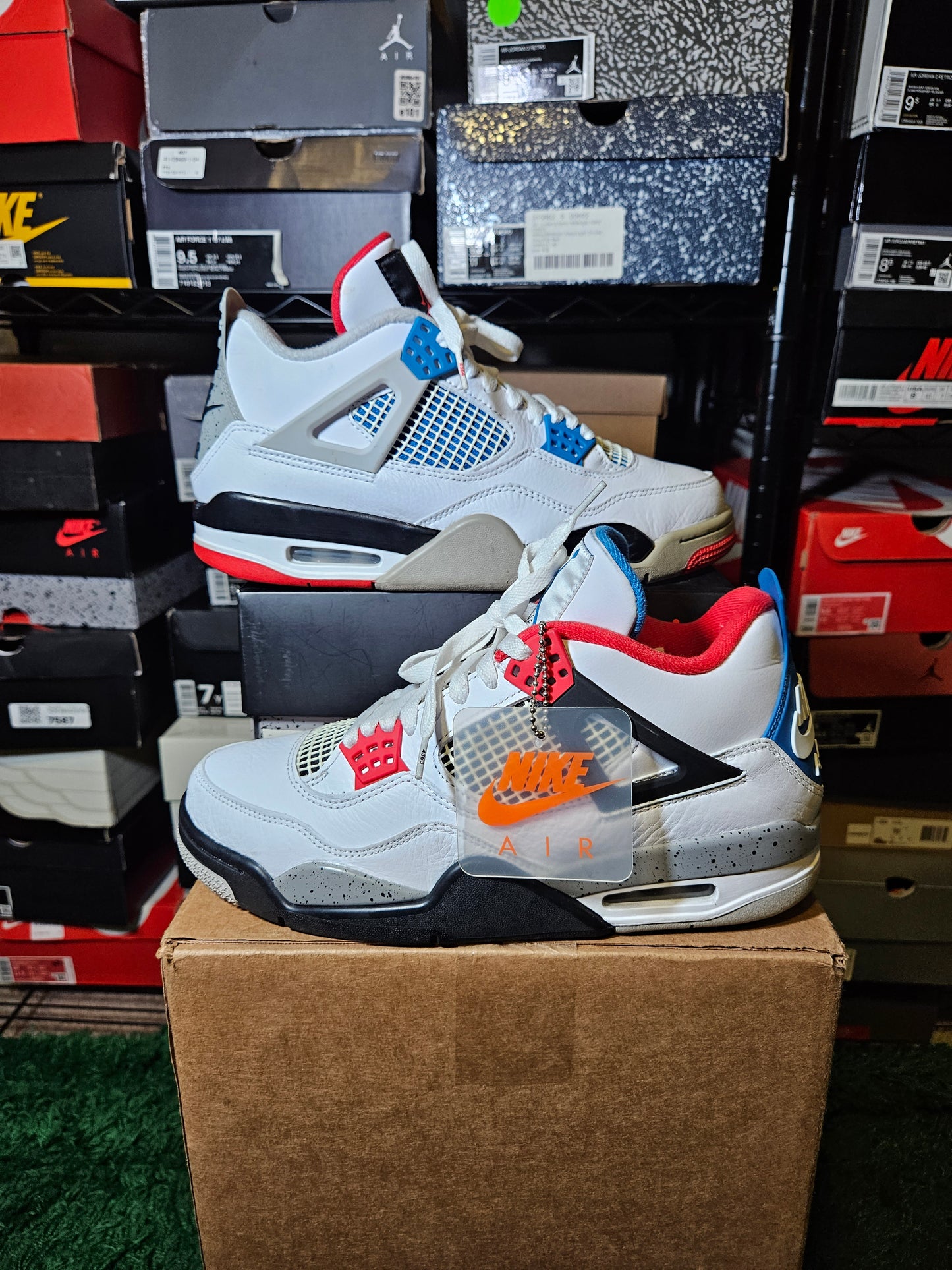 Size 9 - Jordan 4 Retro SE Mid What The 4