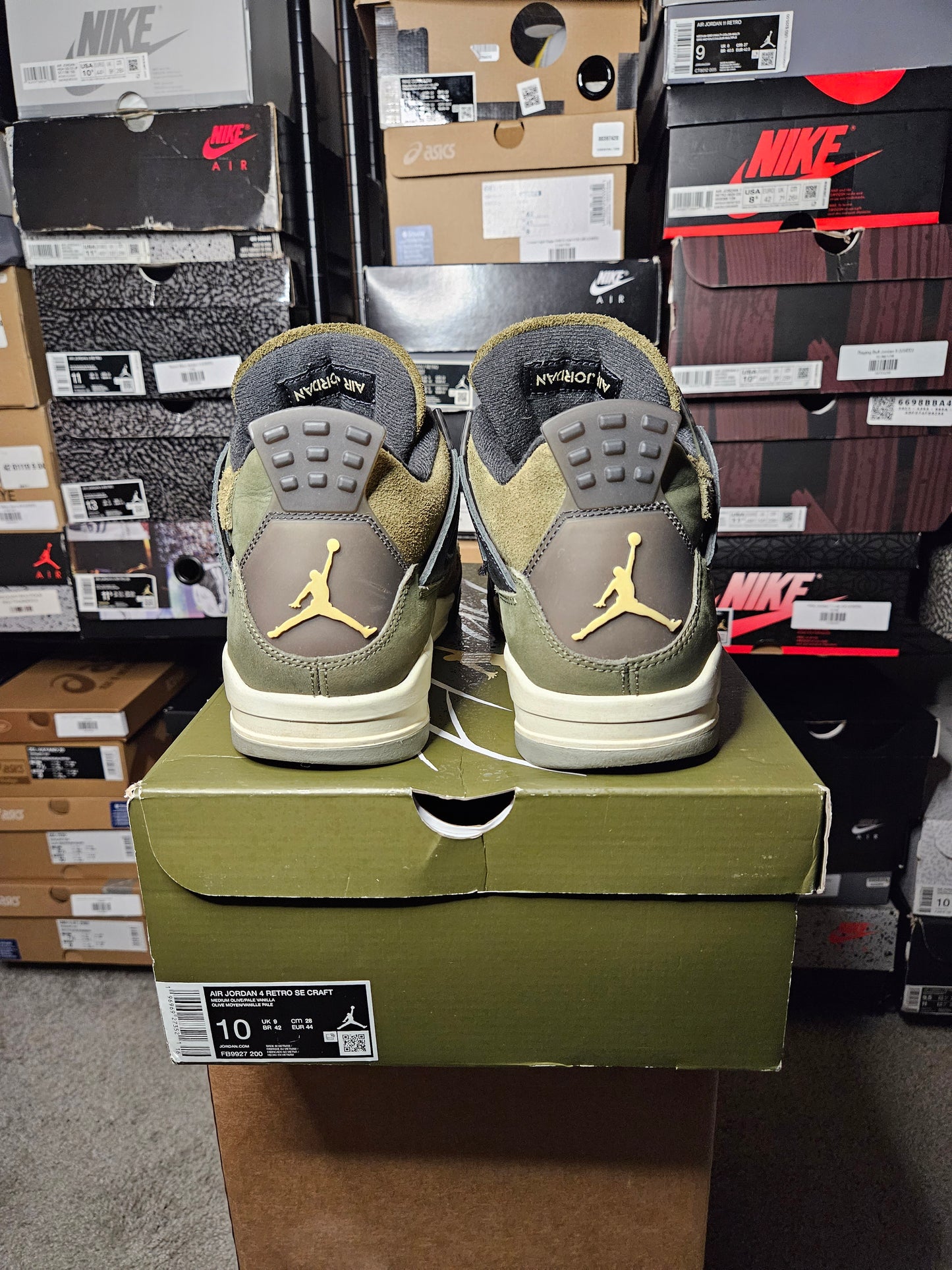 Size 10.5 - Jordan 4 SE Retro Low Craft - Olive