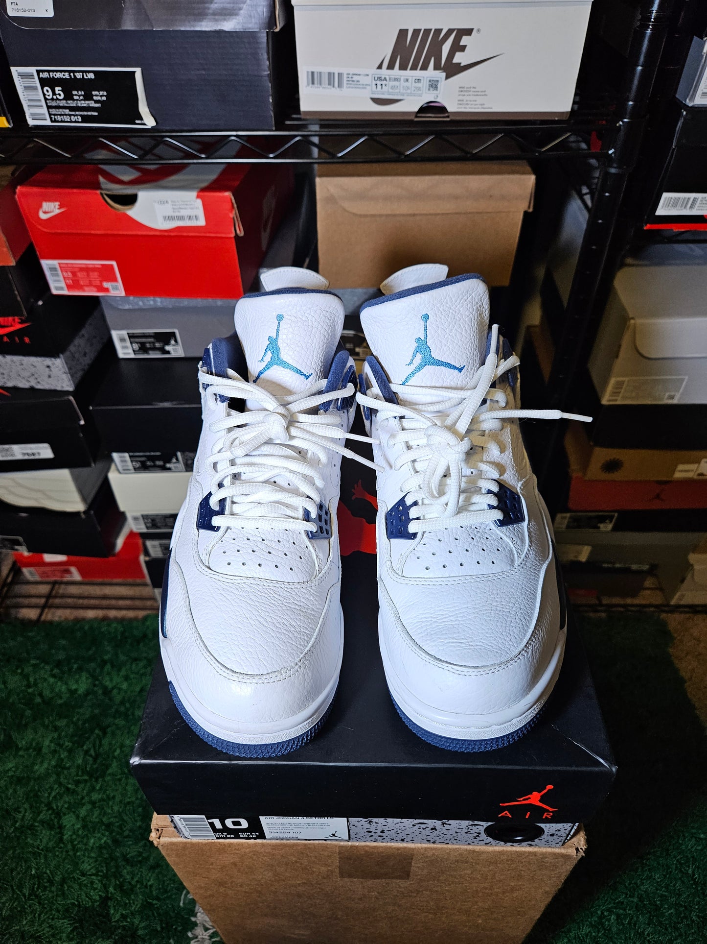 Size 10 - AJ 4 Retro LS Columbia