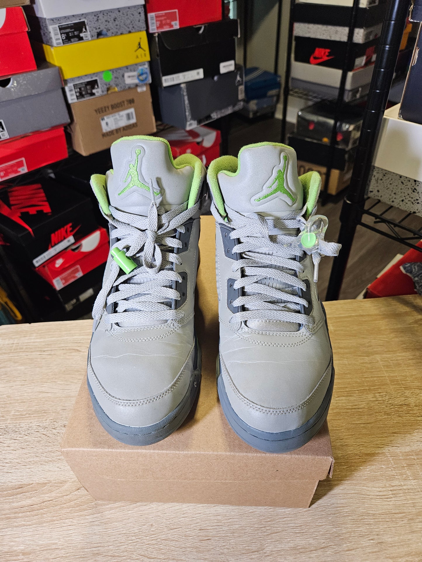 Size 9.5 - AJ 5 Retro Green Bean