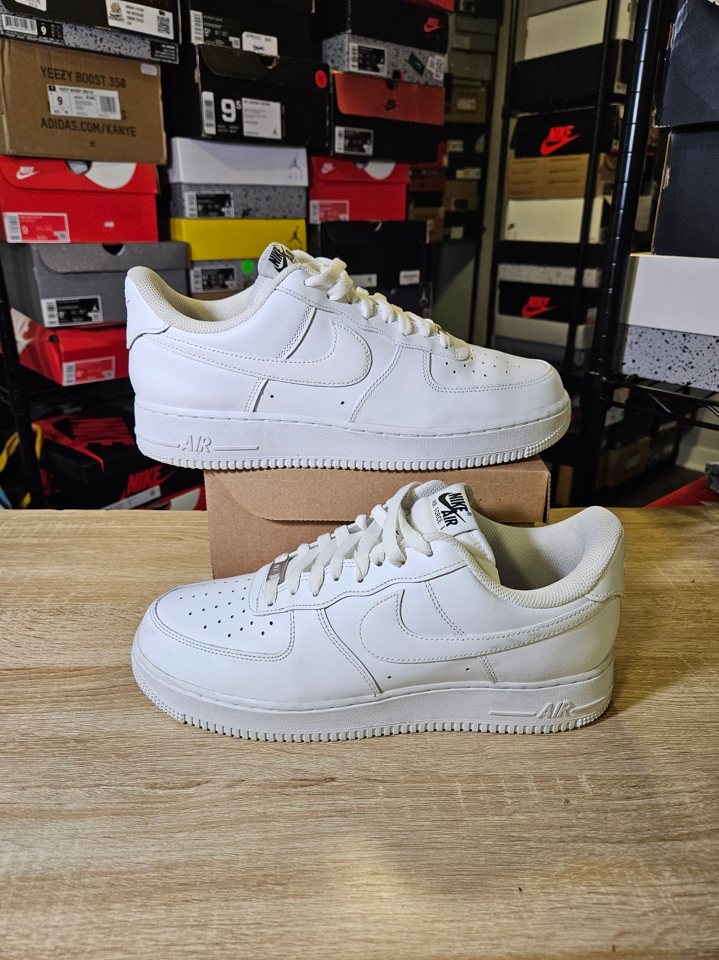 Size 10.5 - AF 1 FlyEase White