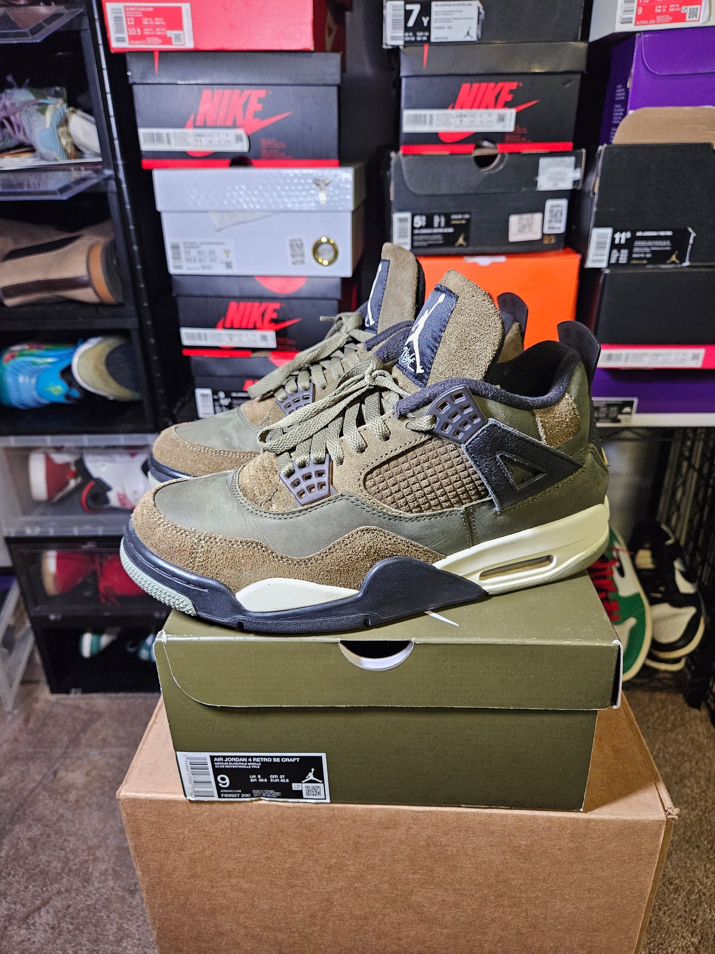 Size 9 - AJ 4 SE Retro Low Craft - Olive