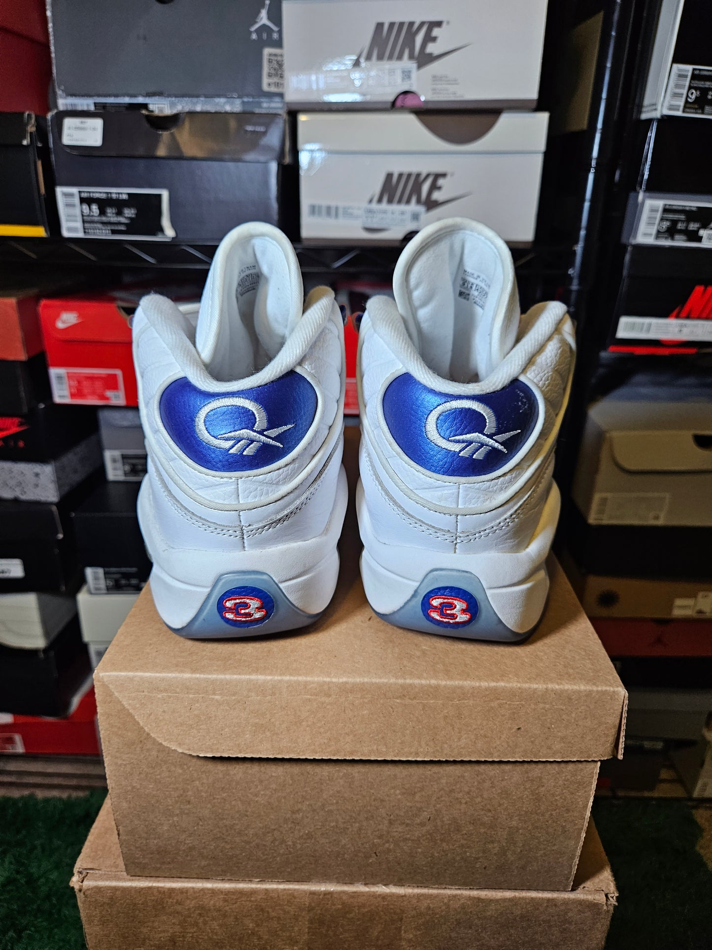 Size 9 - Reebok Question 2022 Mid Blue Toe