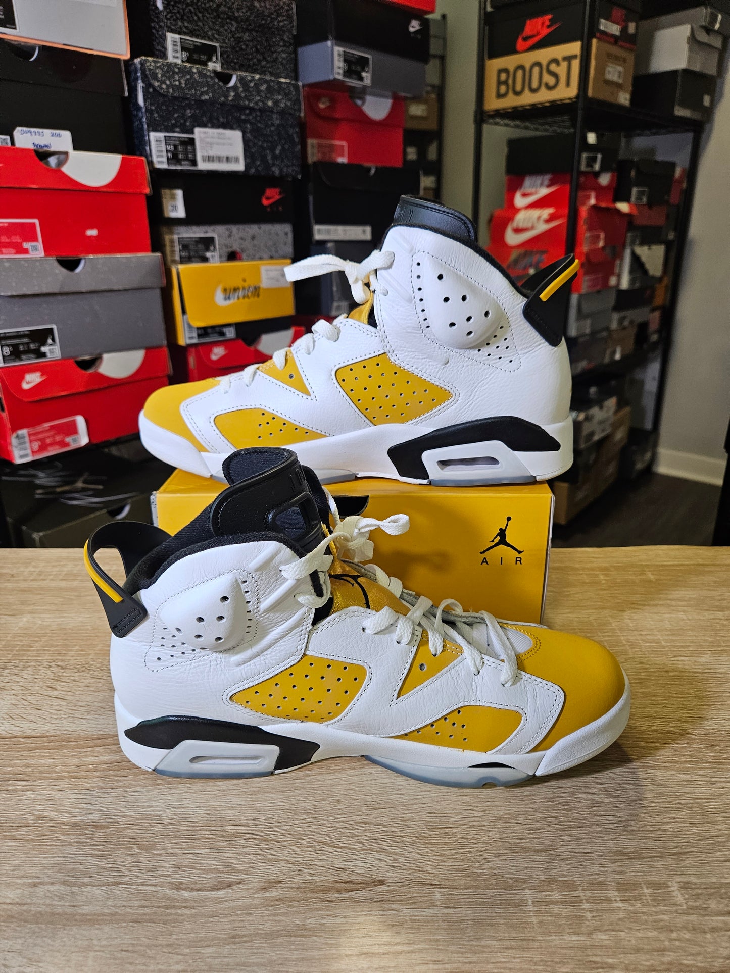 Size 10 - AJ 6 Retro Yellow Ochre
