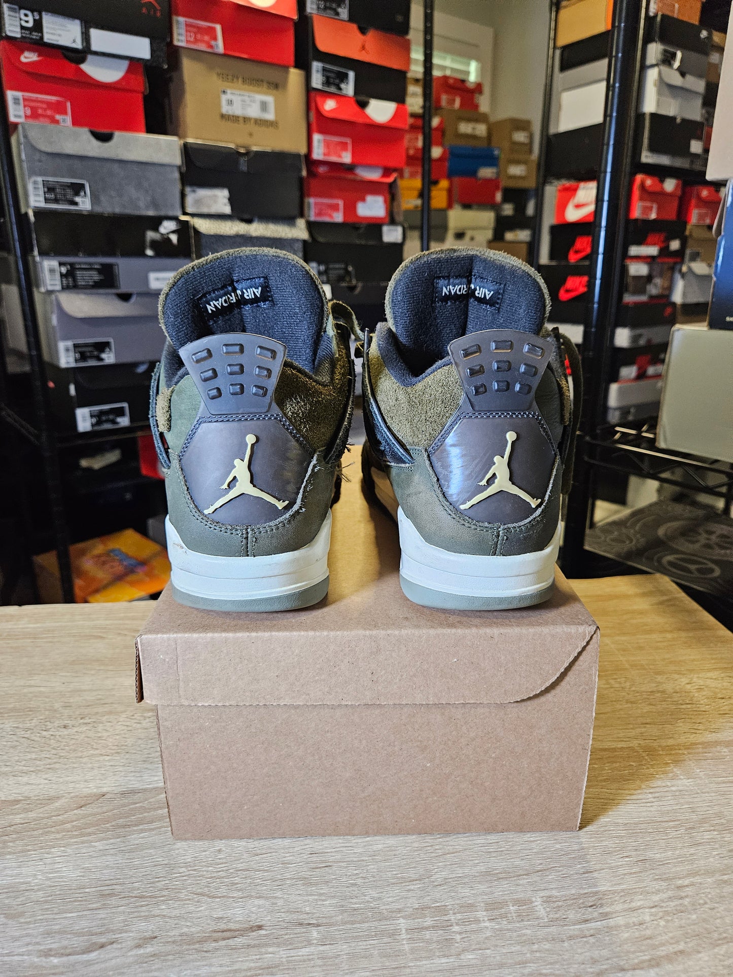 Size 10 - AJ 4 SE Retro Low Craft - Olive