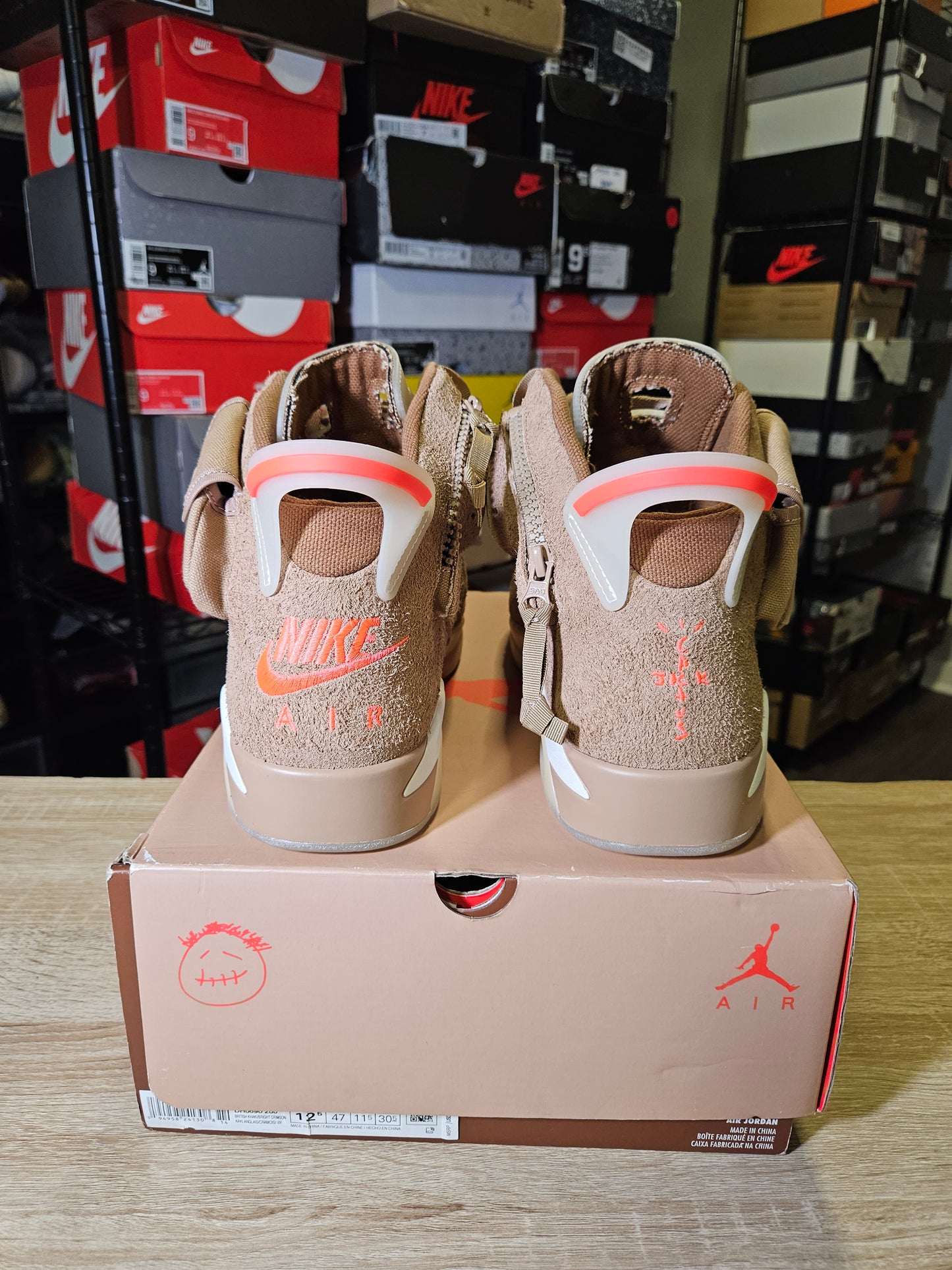 Size 12.5 - AJ 6 Retro x Travis Scott Mid British Khaki