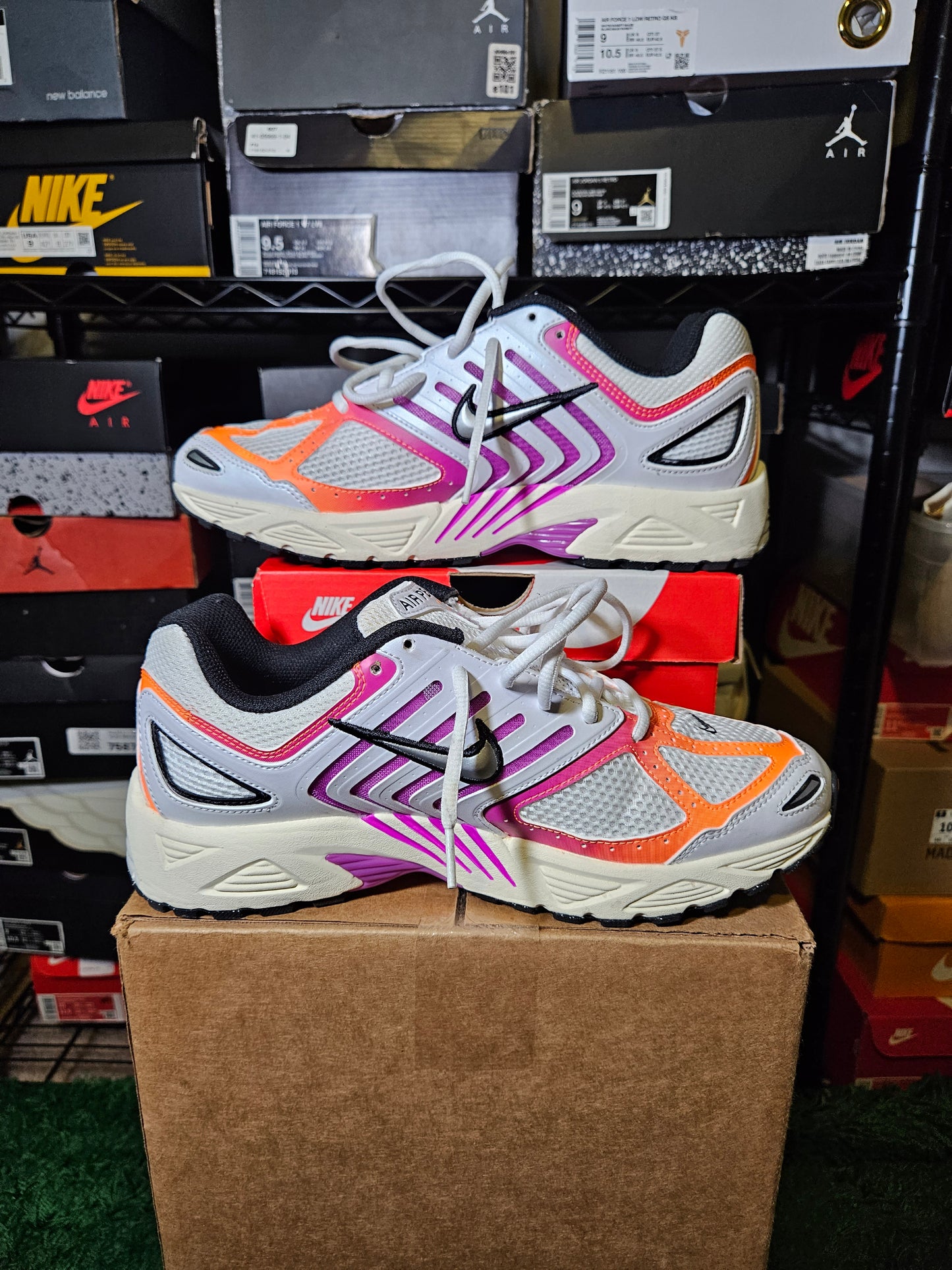 Size 10 - Air Pegasus 2K5 Sunrise