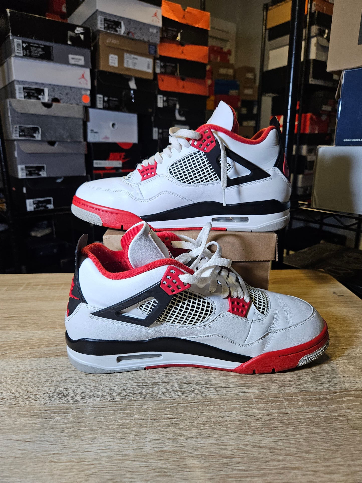 Size 11 - AJ 4 Retro Fire Red