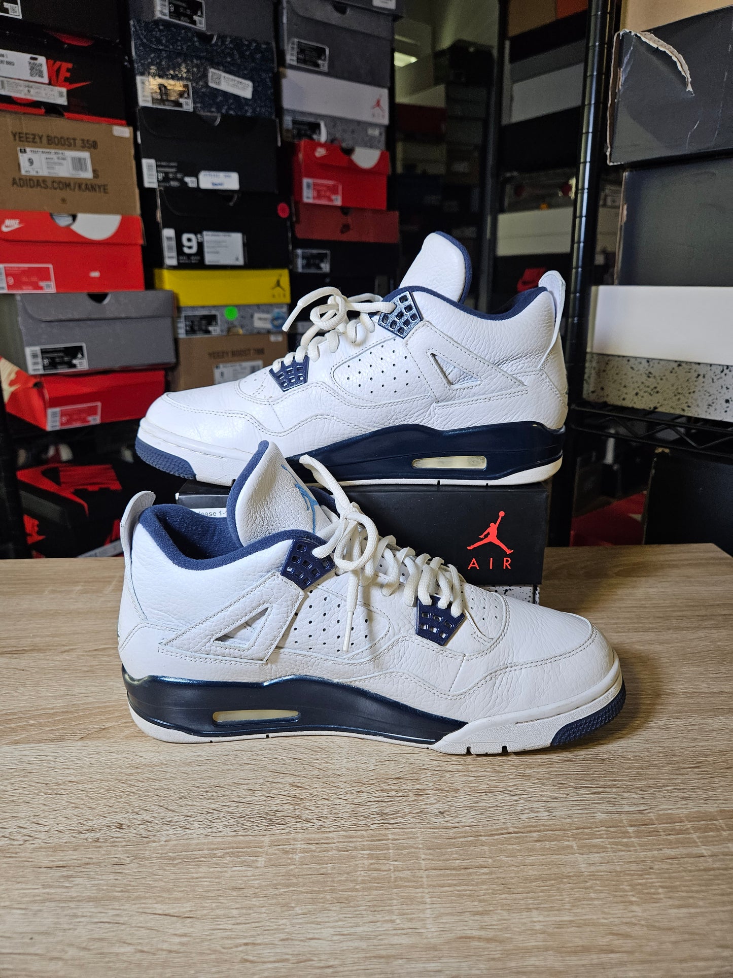 Size 10 - AJ 4 Retro LS Columbia
