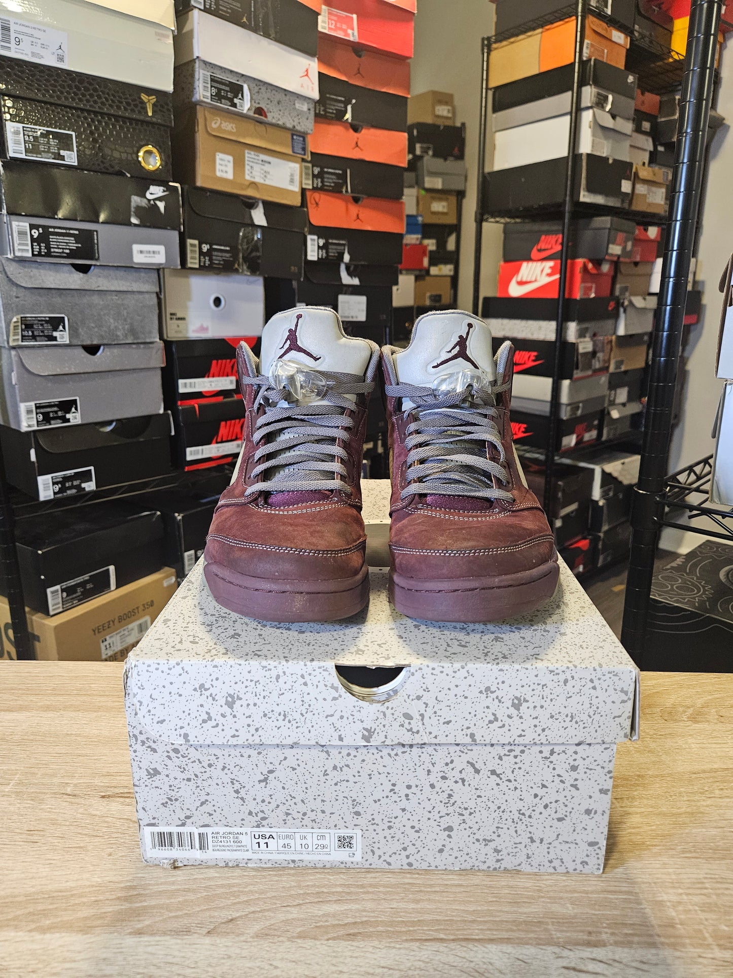 Size 11 - AJ 5 Retro SE 2023 Burgundy