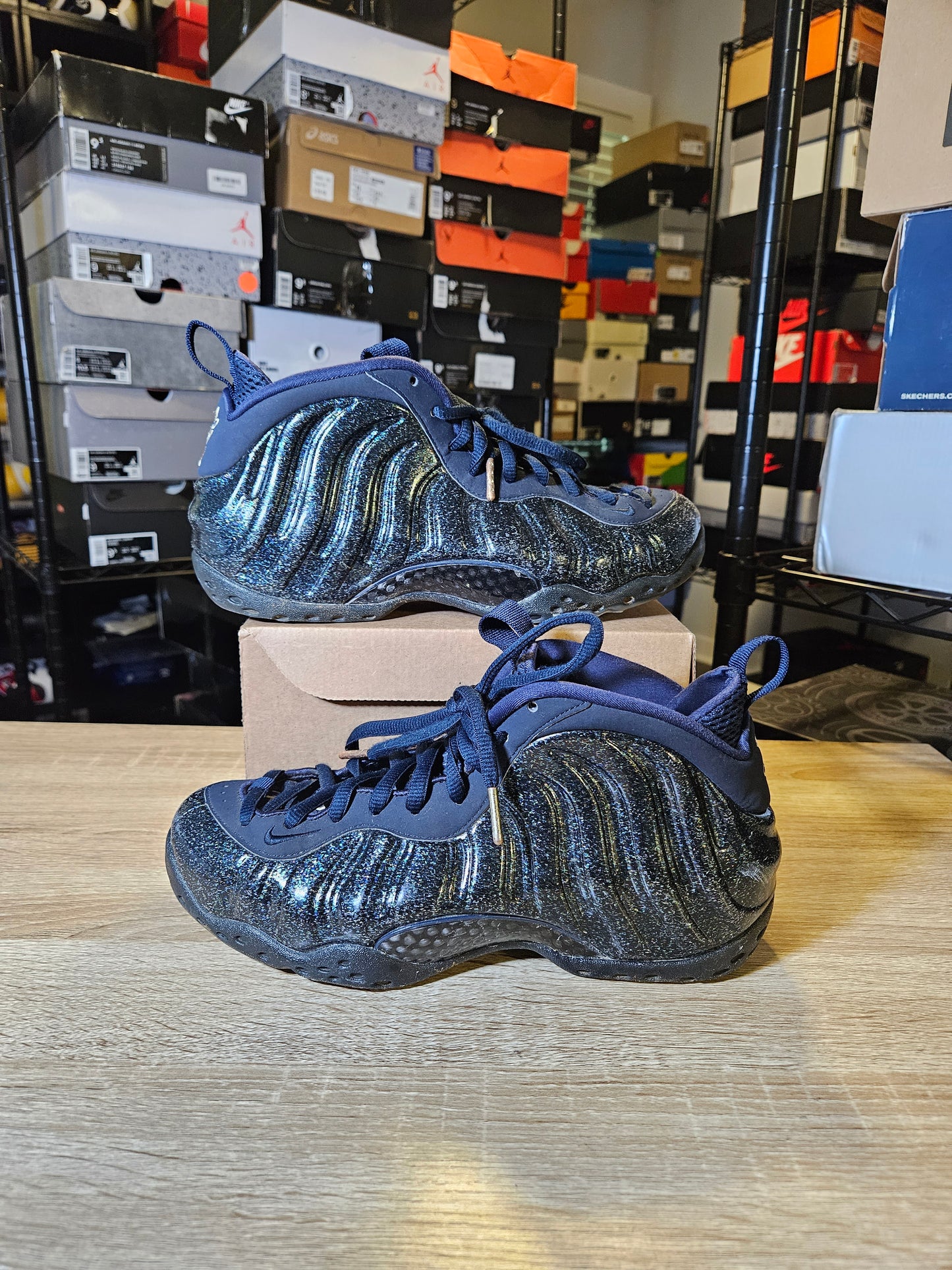 Size 7.5 - Nike Air Foamposite One Glitter