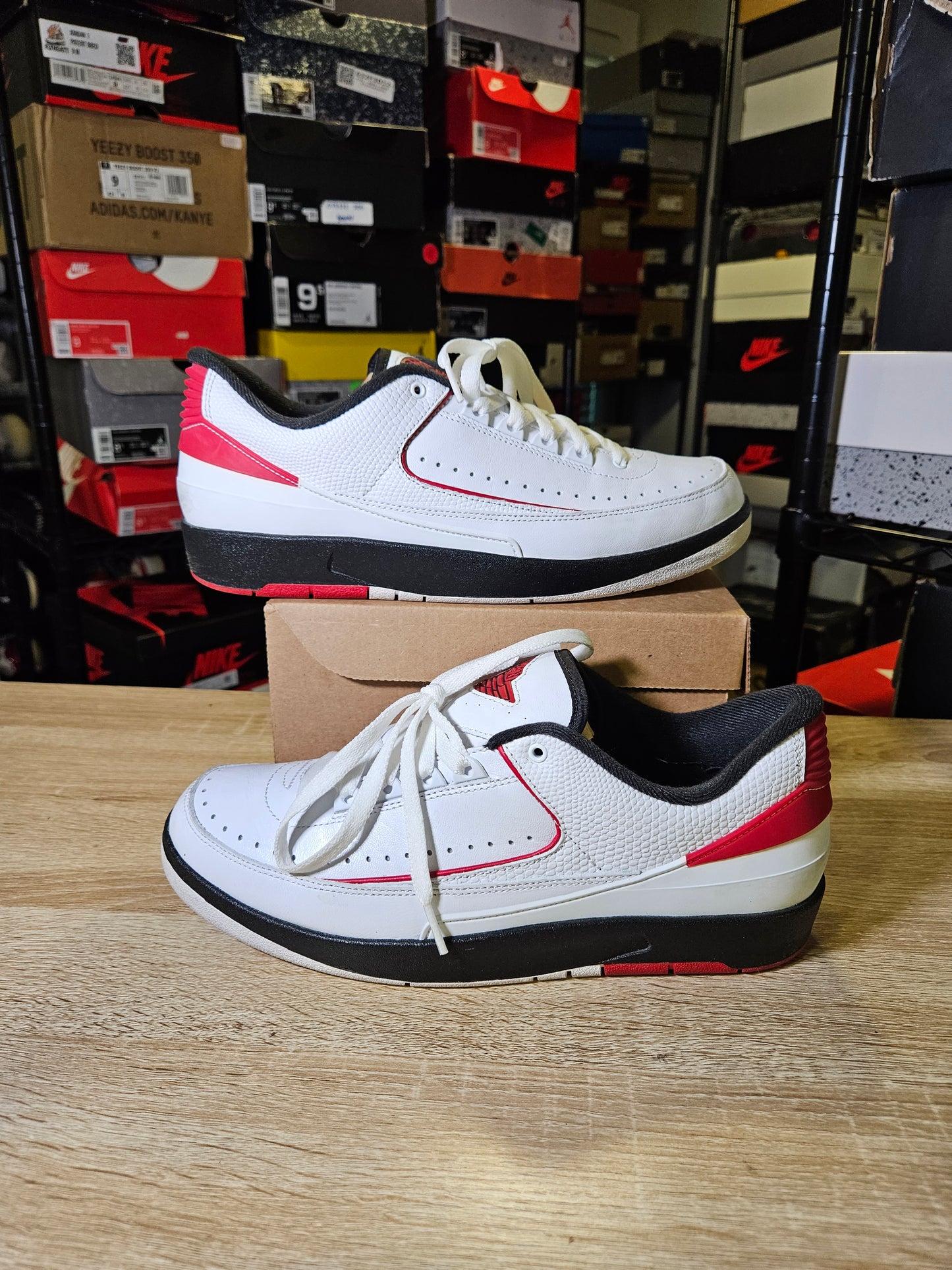 Size 9.5 - AJ 2 Retro 2016 Low Chicago
