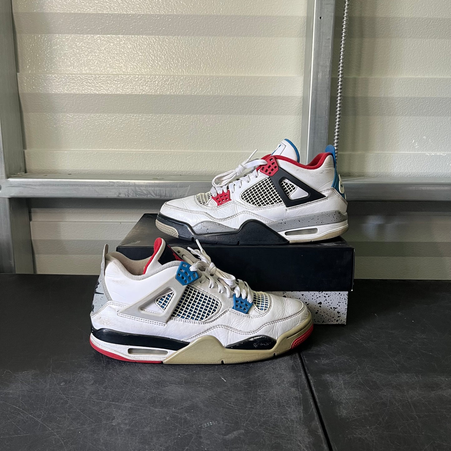 Size 10 - AJ 4 What The