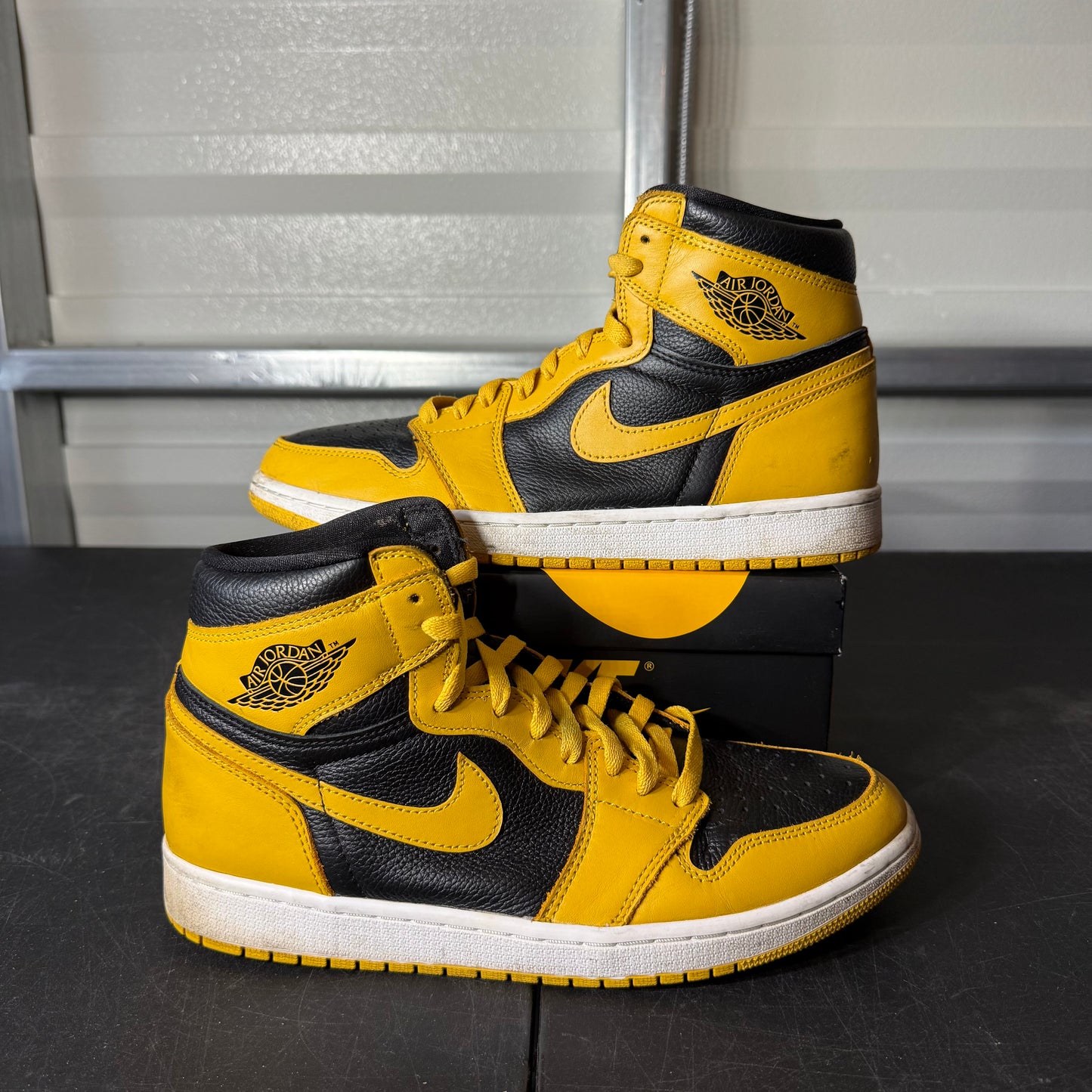 Size 10 - AJ 1 Pollen