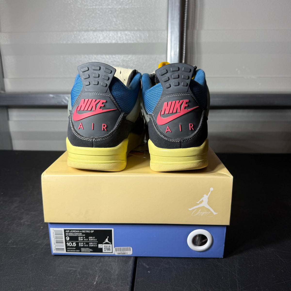 Size 9 - AJ 4 Union Off Noir