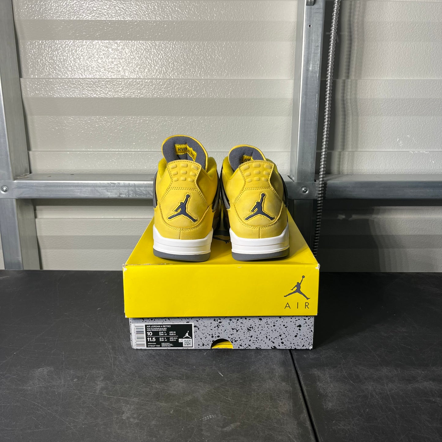 Size 10 - AJ 4 Lightning