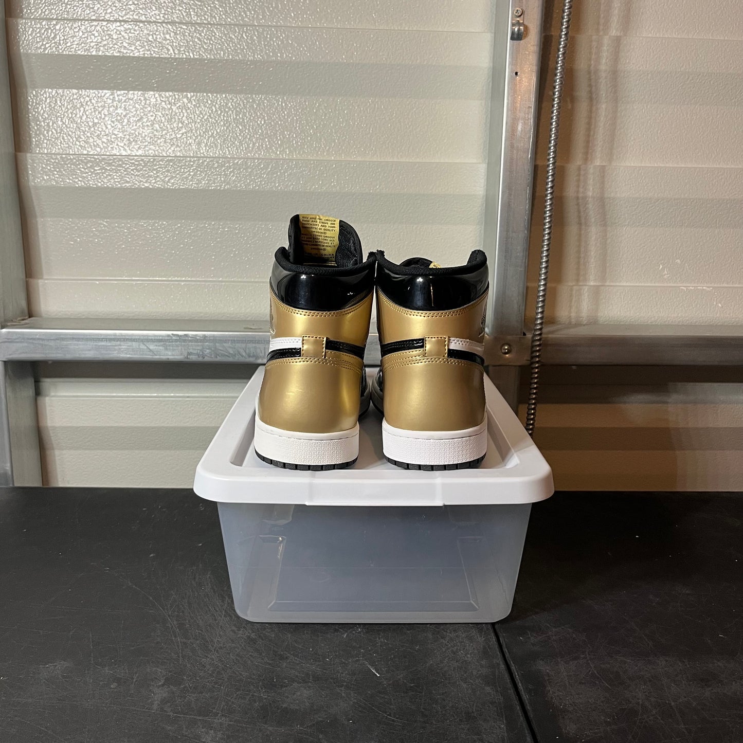 Size 10.5 - AJ 1 Gold Toe