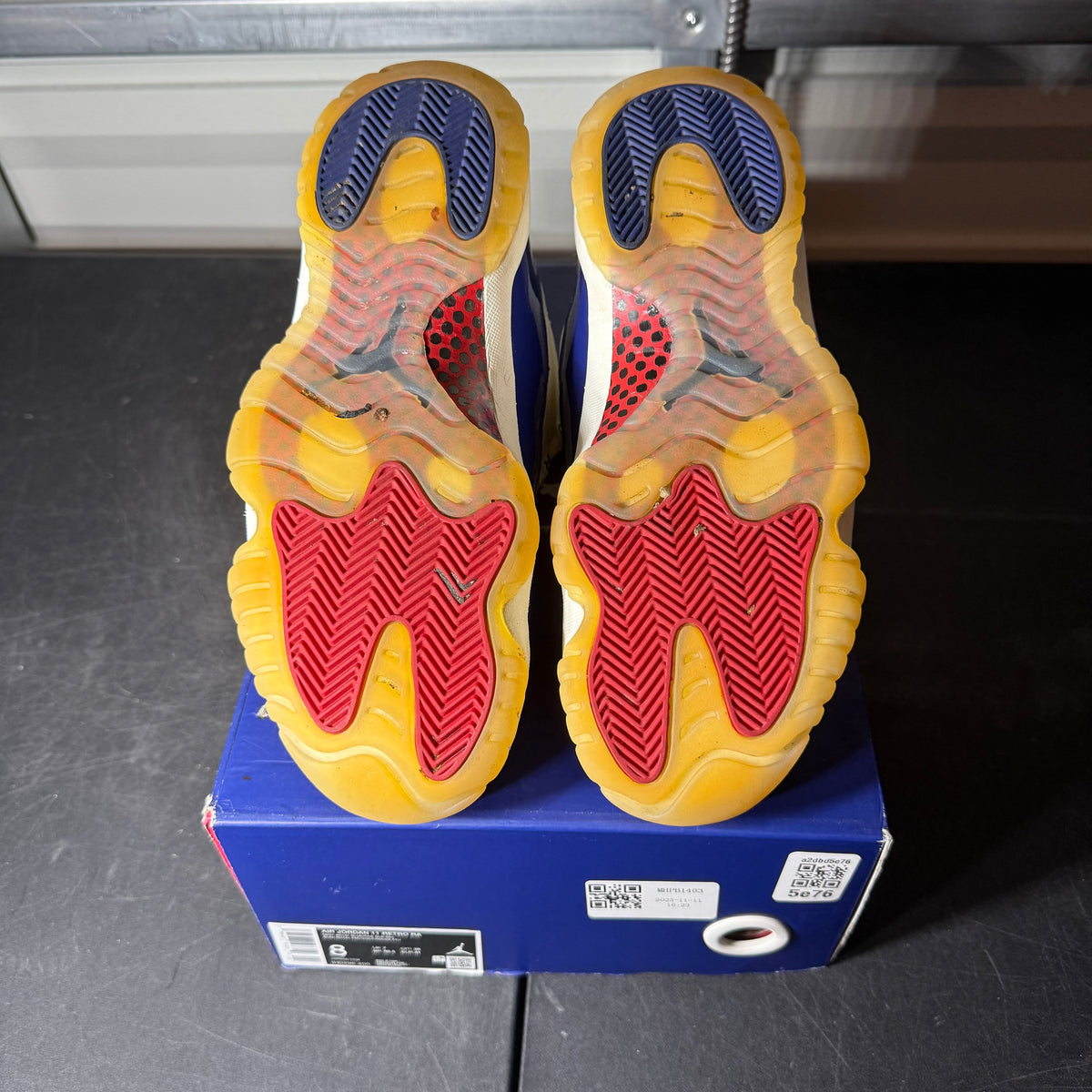 Size 8 - AJ 11 Rare Air
