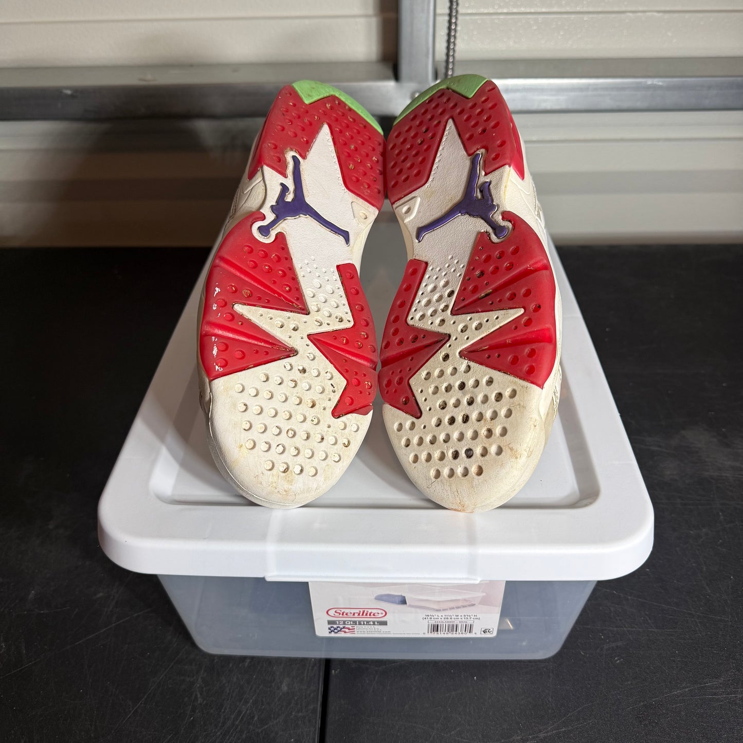 Size 6Y - AJ 6 Hare