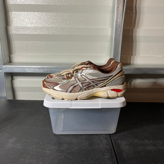 Size 10 - Asics Chocolate Brown