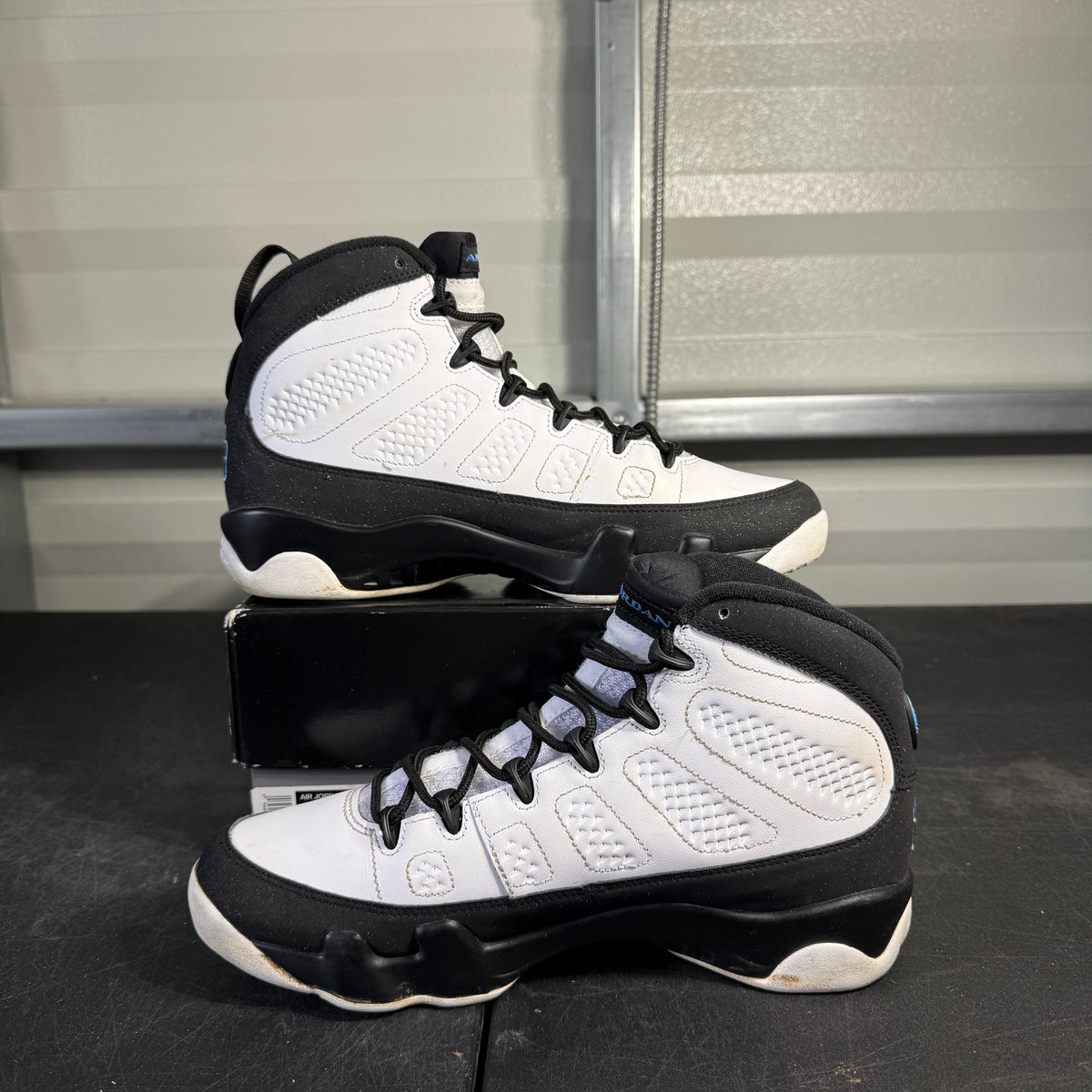 Size 8.5 - AJ 9 University Blue