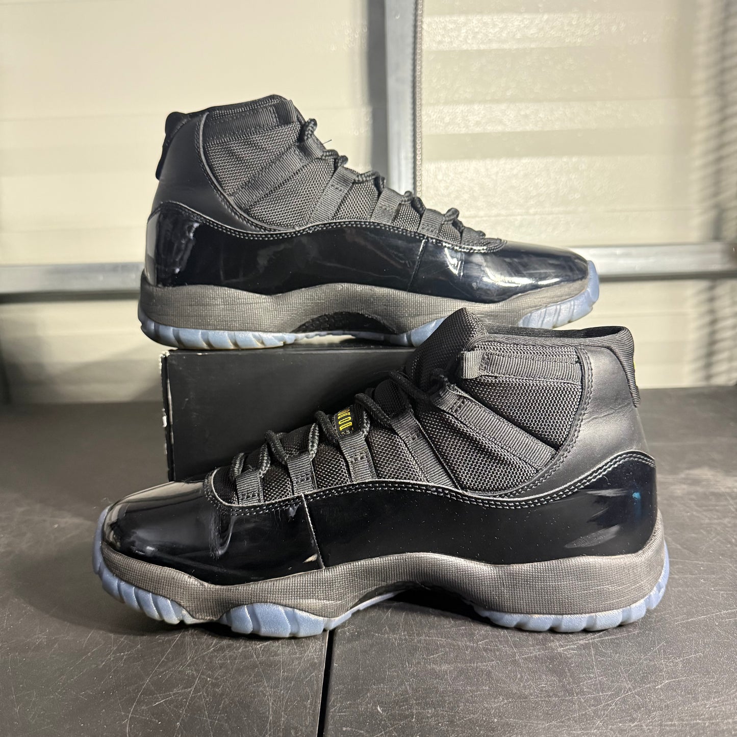 Size 10 - AJ 11 Gamma