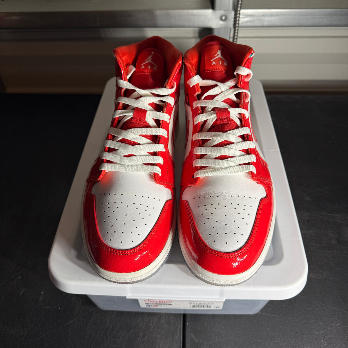 Size 12 - AJ 1 Mid Barcelona Sweater Red Patent nb