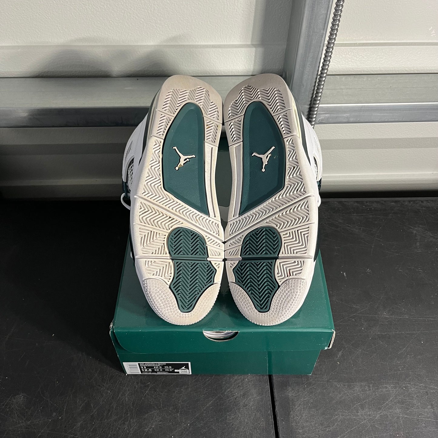 Size 11 - AJ 4 Oxidized