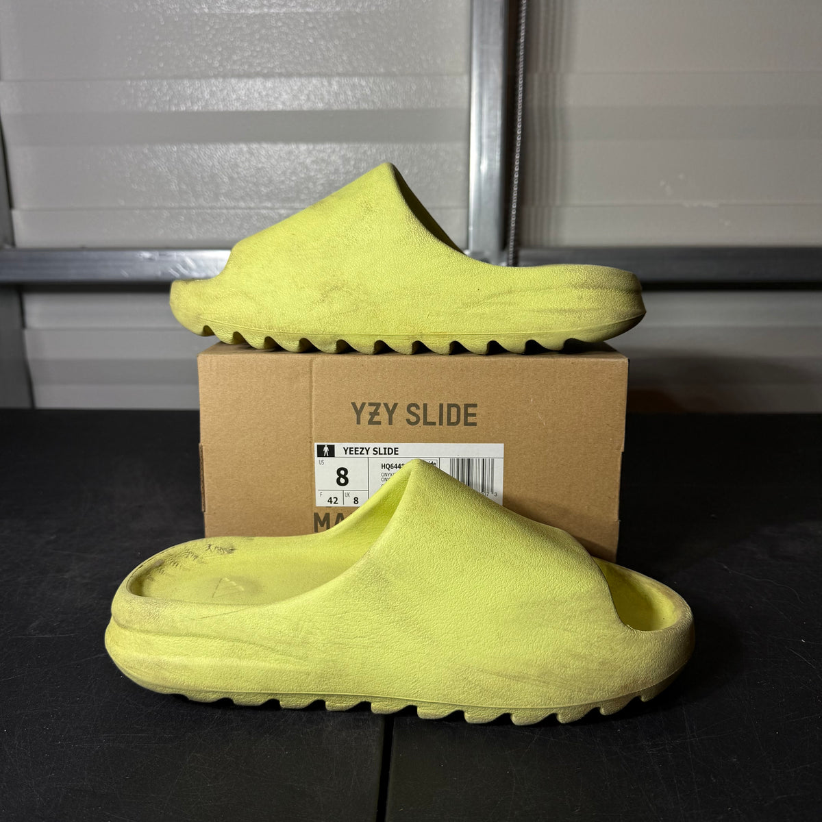 Size 8 - Yeezy Resin Slide