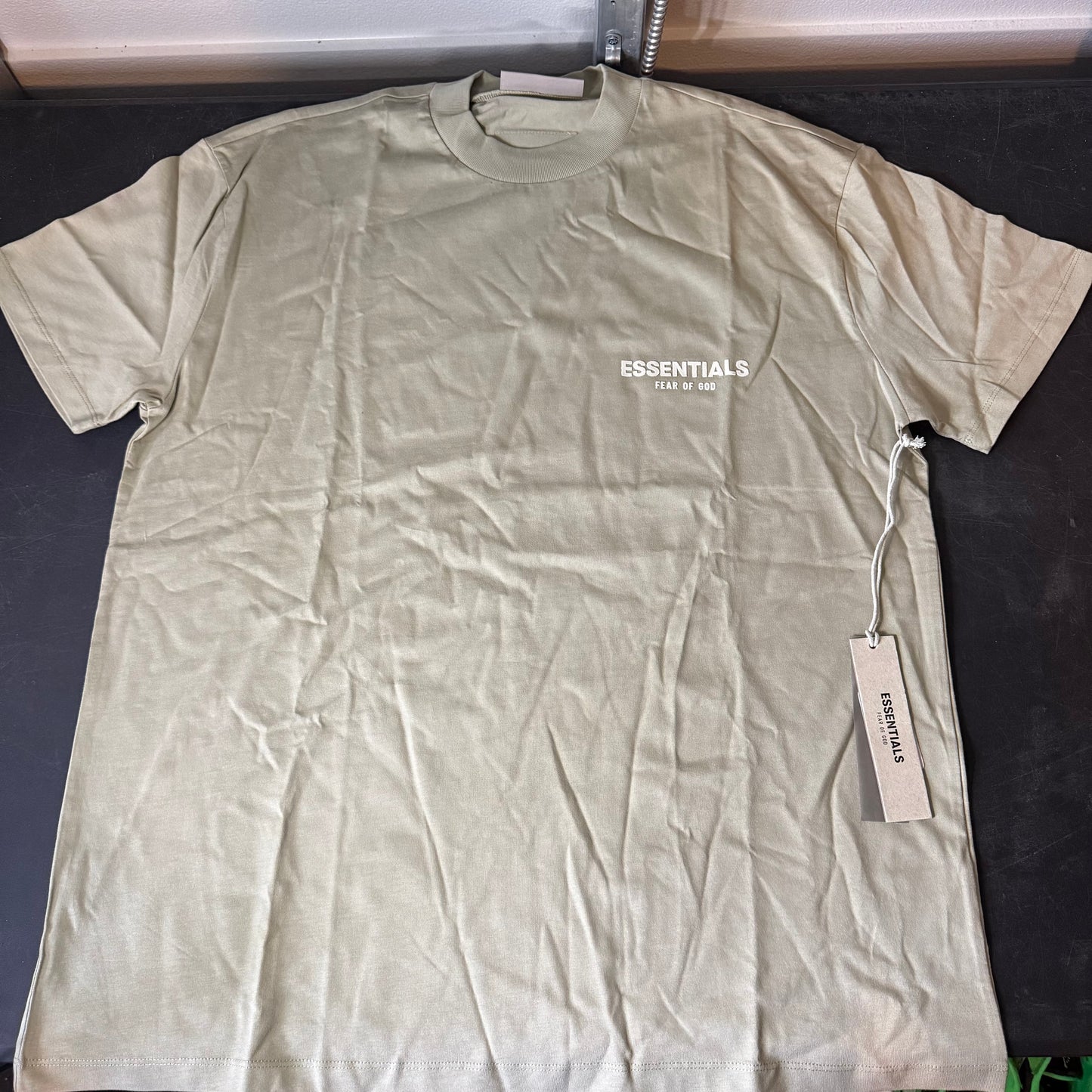 Size Large - Essentials T-shirt Seafoam