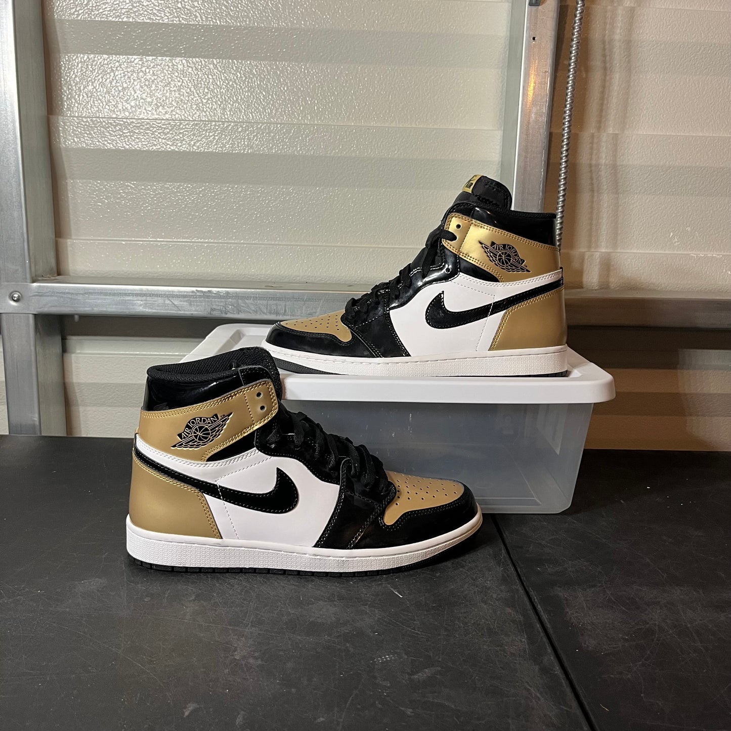 Size 10.5 - AJ 1 Gold Toe