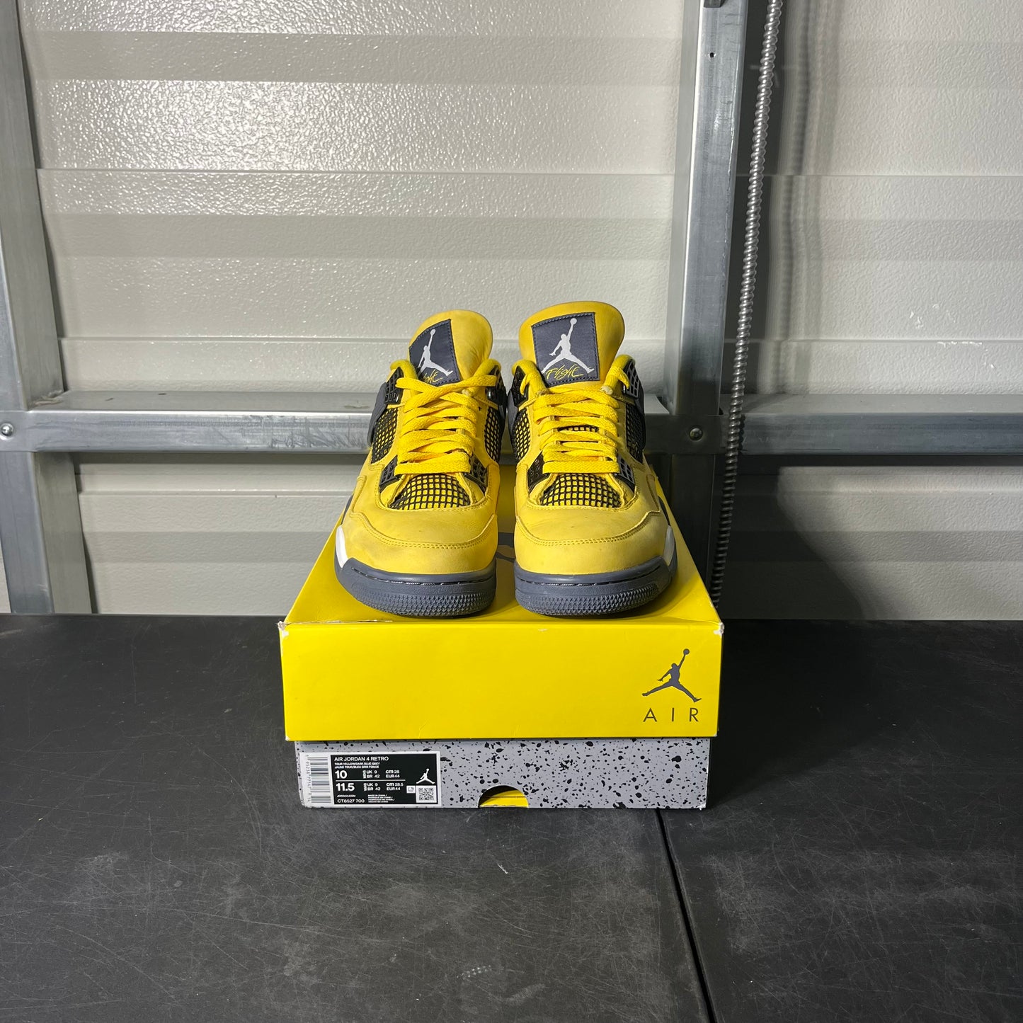 Size 10 - AJ 4 Lightning