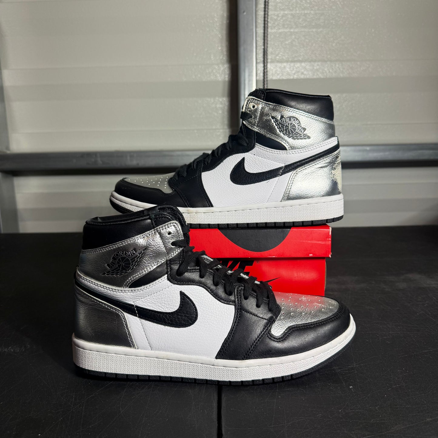 Size 9W - AJ 1 Silver Toe
