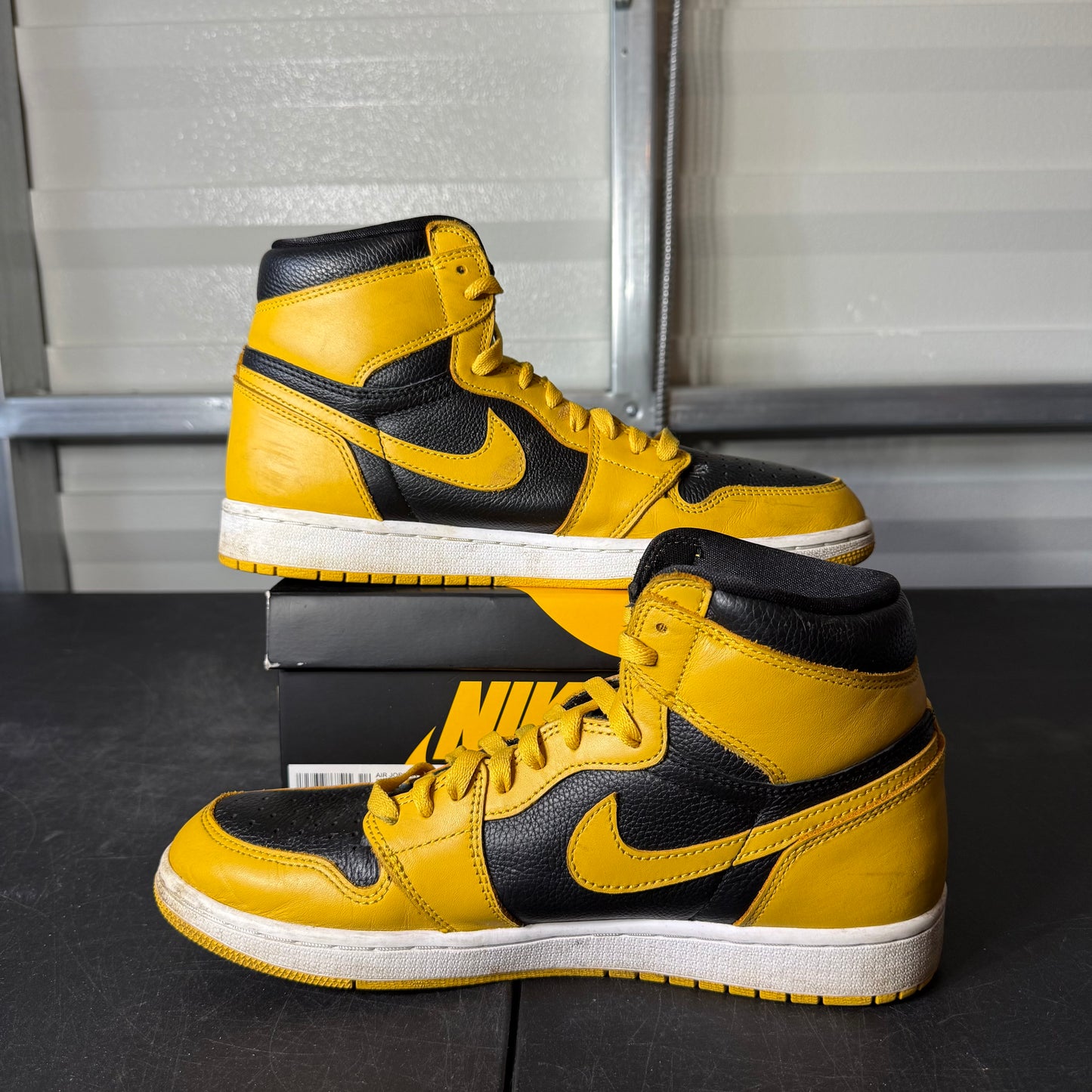 Size 10 - AJ 1 Pollen