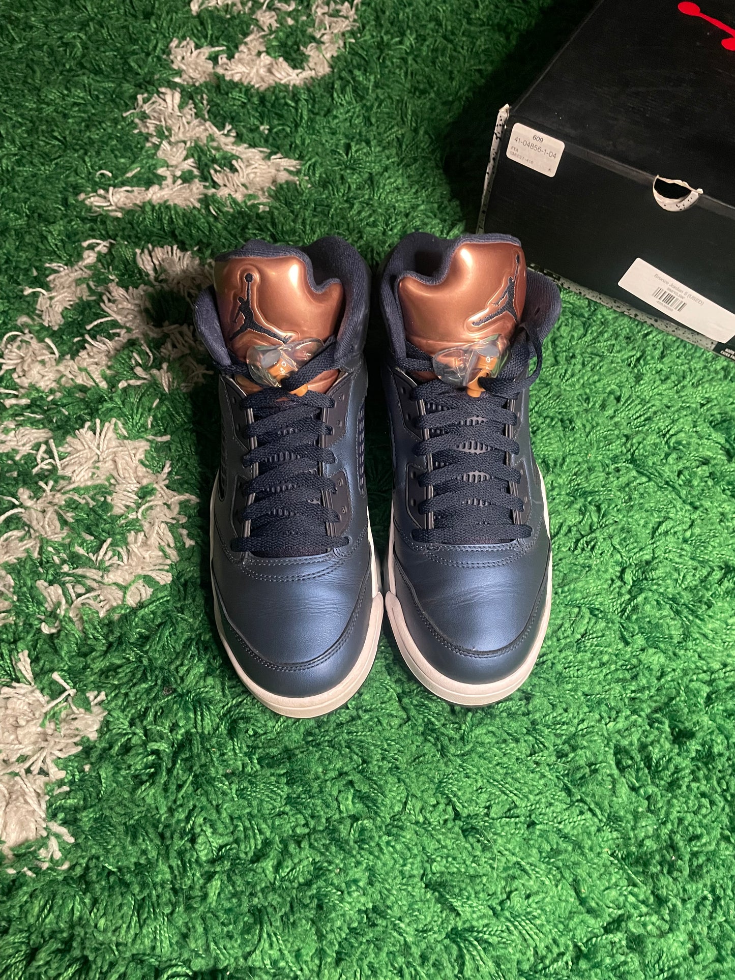 Size 9 - Air Jordan 5 Retro Bronze