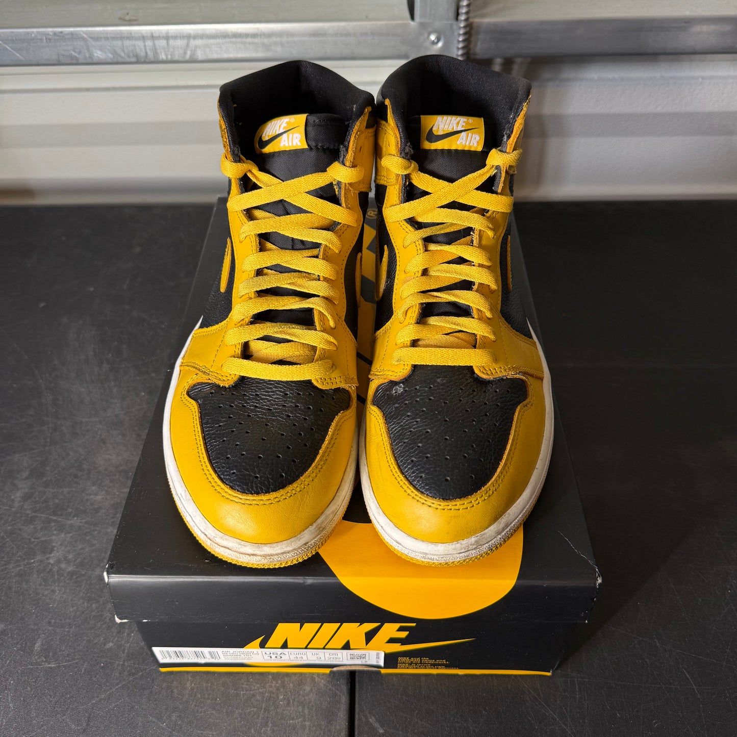 Size 10 - AJ 1 Pollen