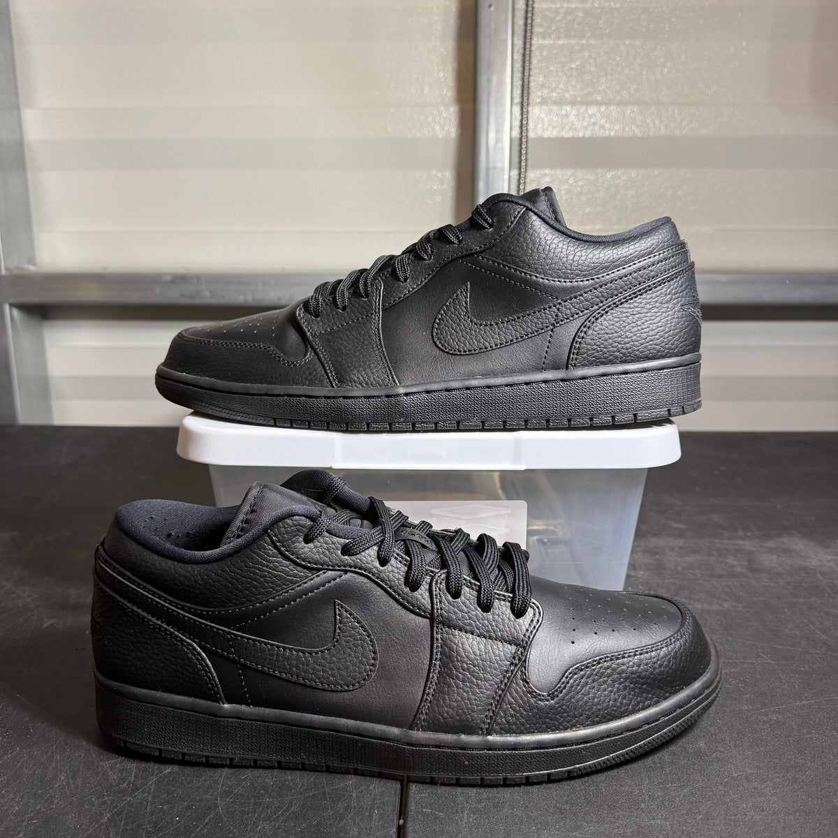 Size 12 - AJ 1 Low Back