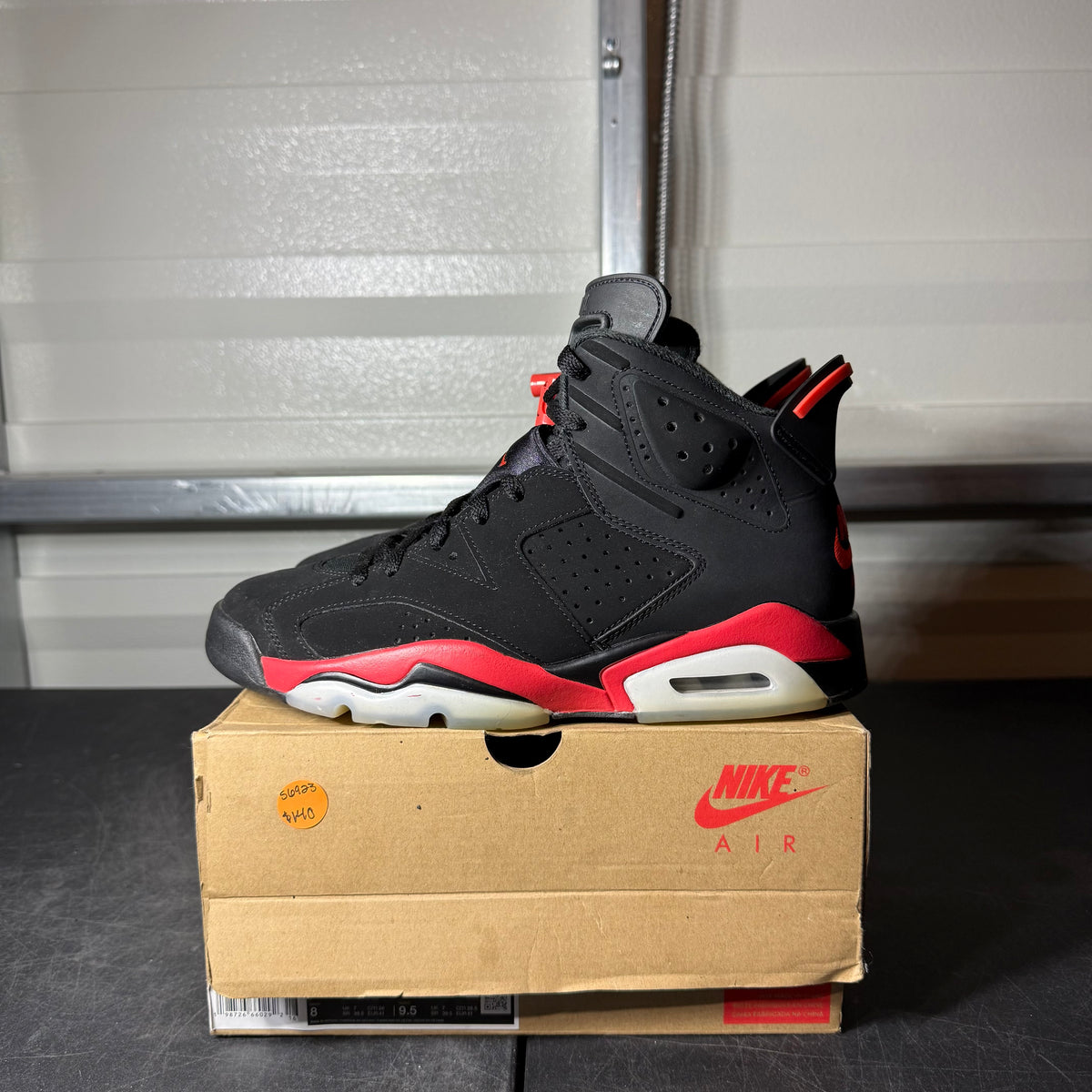 Size 8 - AJ 6 Infrared