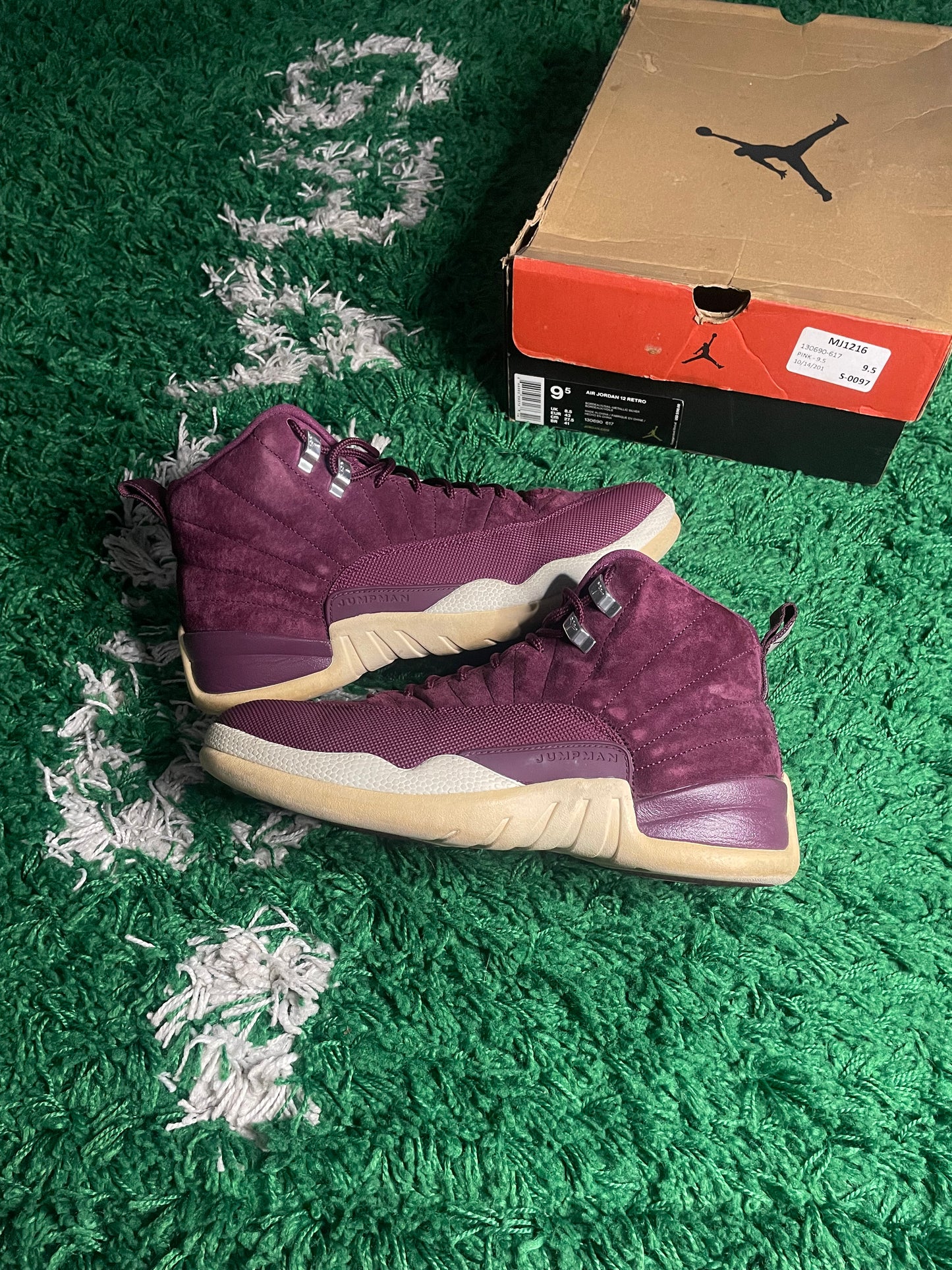 Size 9.5 - Air Jordan 12 Retro Bordeaux