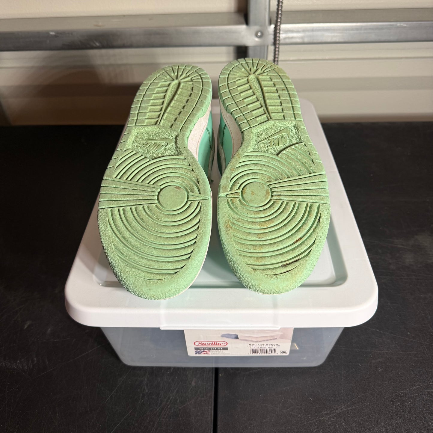Size 6Y - Dunk Low Emerald Rise