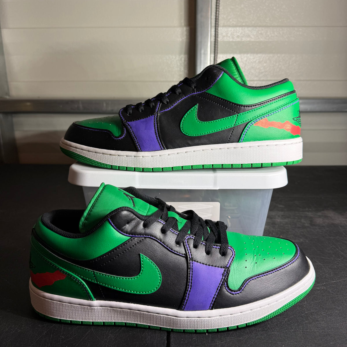 Size 13 - AJ 1 Low Black Lucky Green