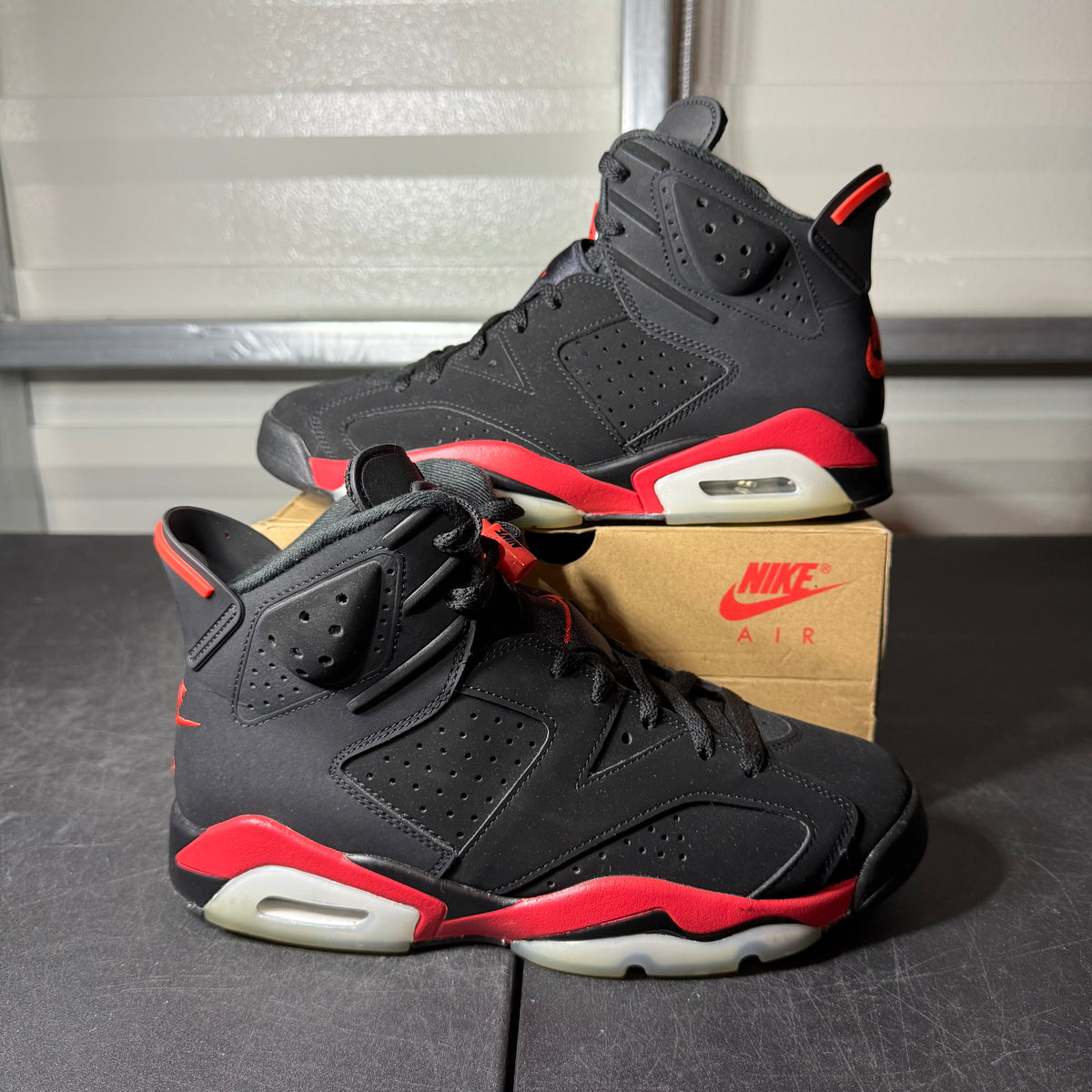 Size 8 - AJ 6 Infrared