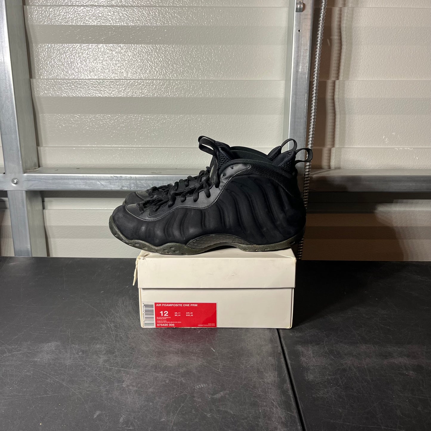 Size 12 - Nike Foamposites Back Suede