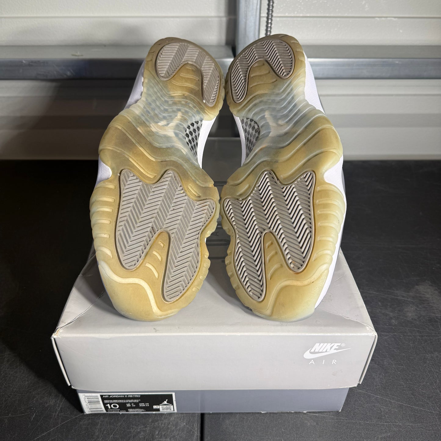 Size 10 - AJ 11 Cool Grey