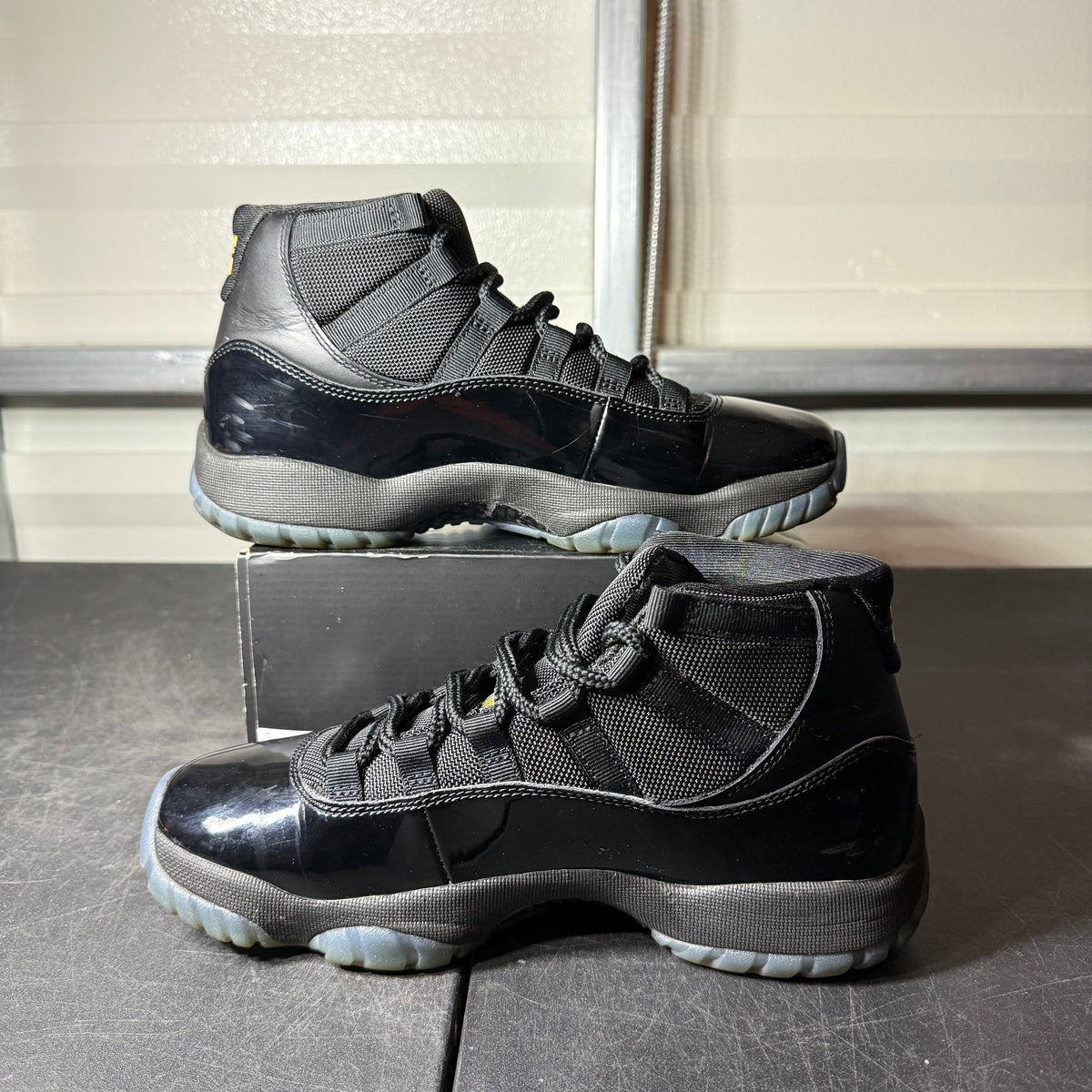 Size 8 - AJ 11 Gamma Blue