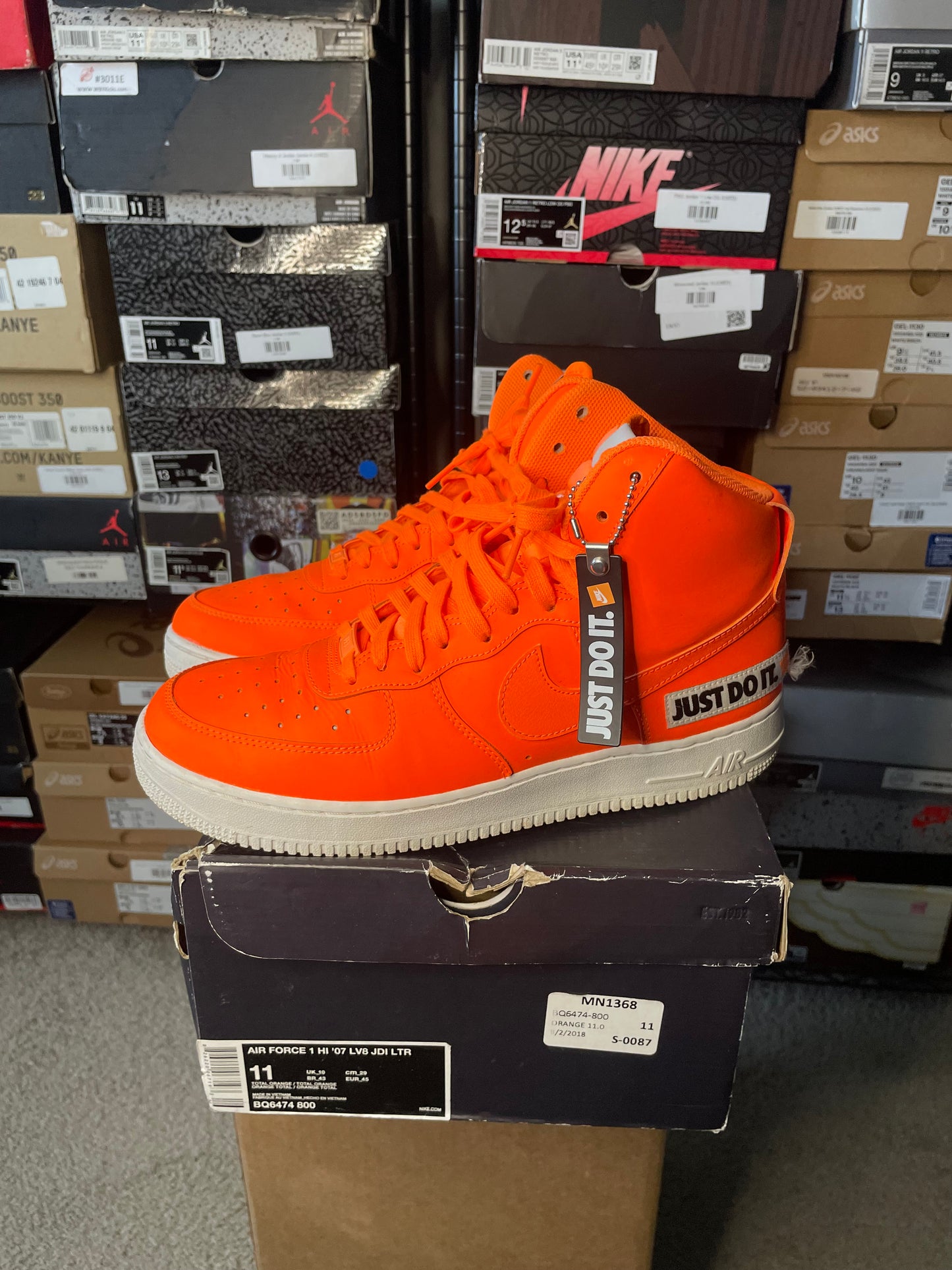 Size 11 - AF1 High Just Do It