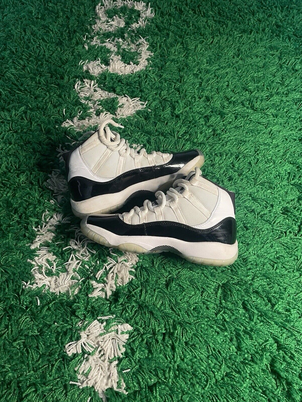 Size 4 - Jordan 11 Retro Concord 2011