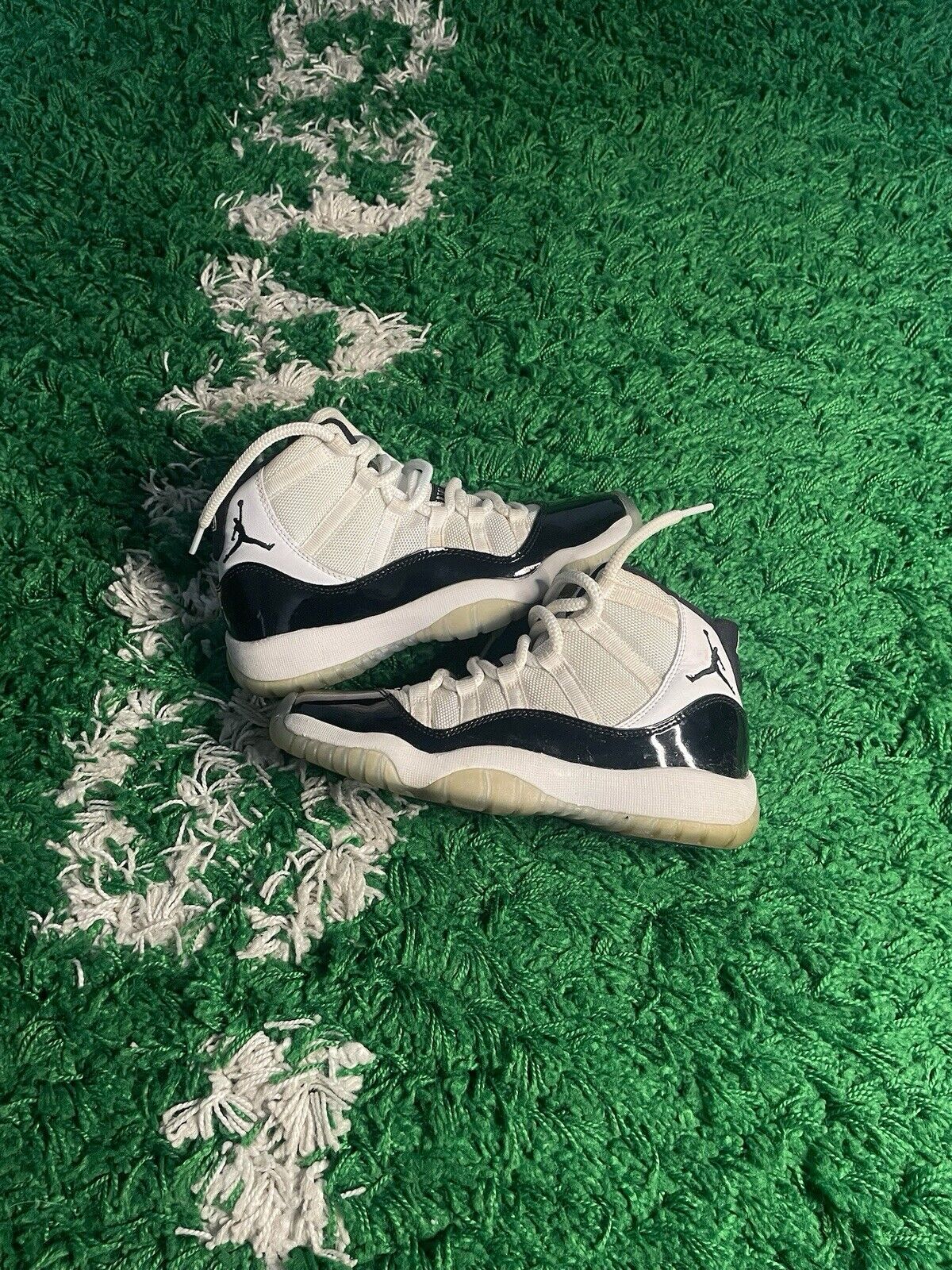 Size 4 - Jordan 11 Retro Concord 2011